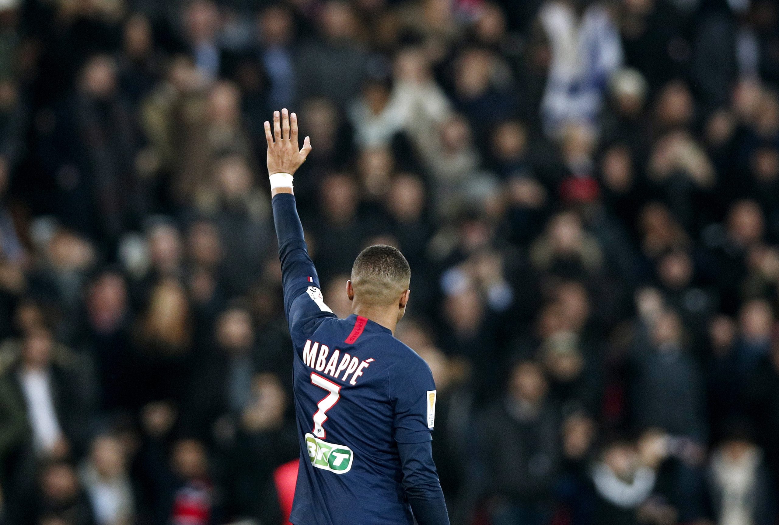 Kylian Mbappé eleito melhor marcador da Ligue 1