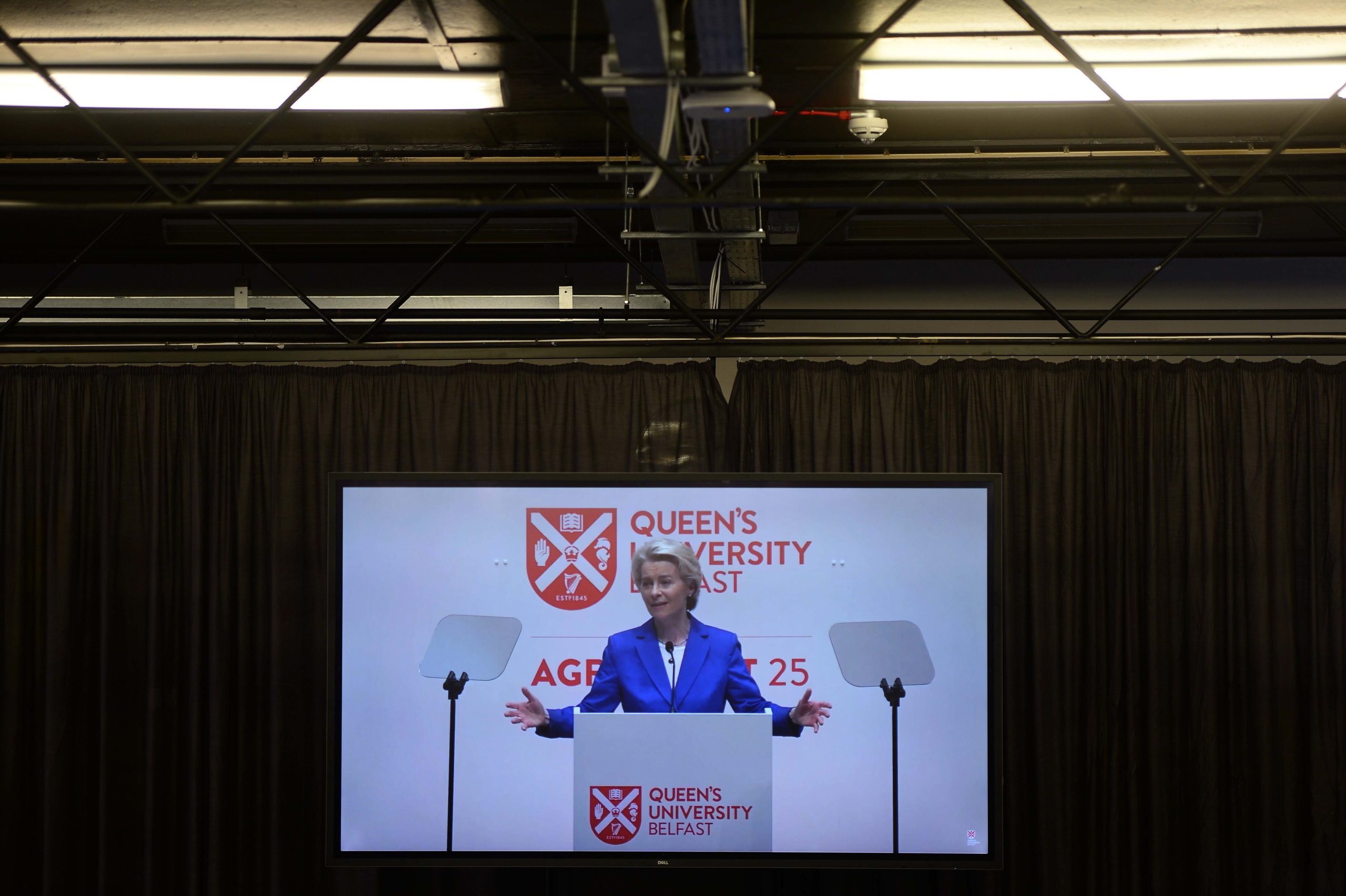 Von der Leyen exorta Irlanda do Norte a aproveitar “oportunidade única” do acordo político com Bruxelas