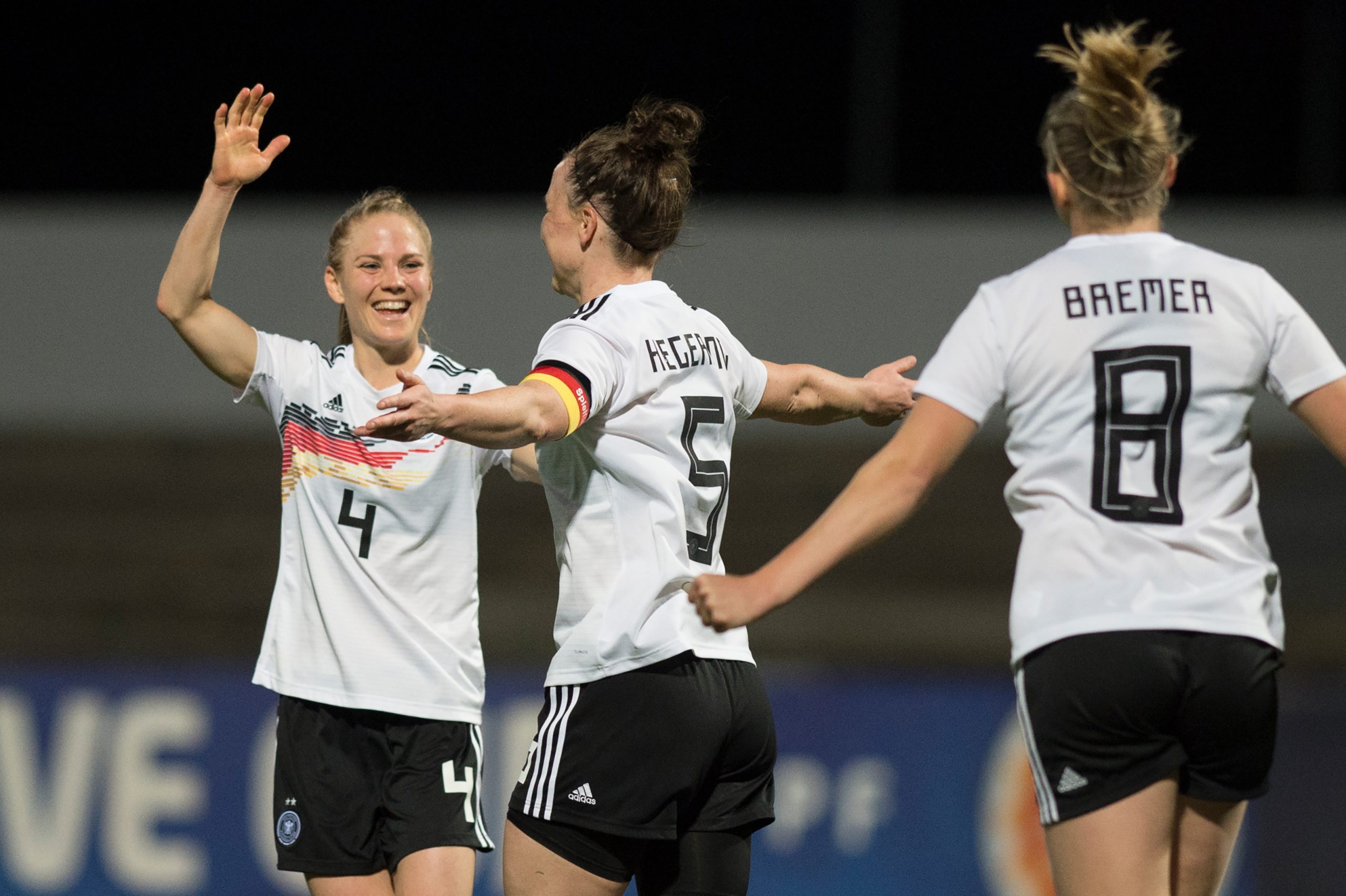 Algarve Cup: Alemanha campeã face à impossibilidade de Itália jogar final