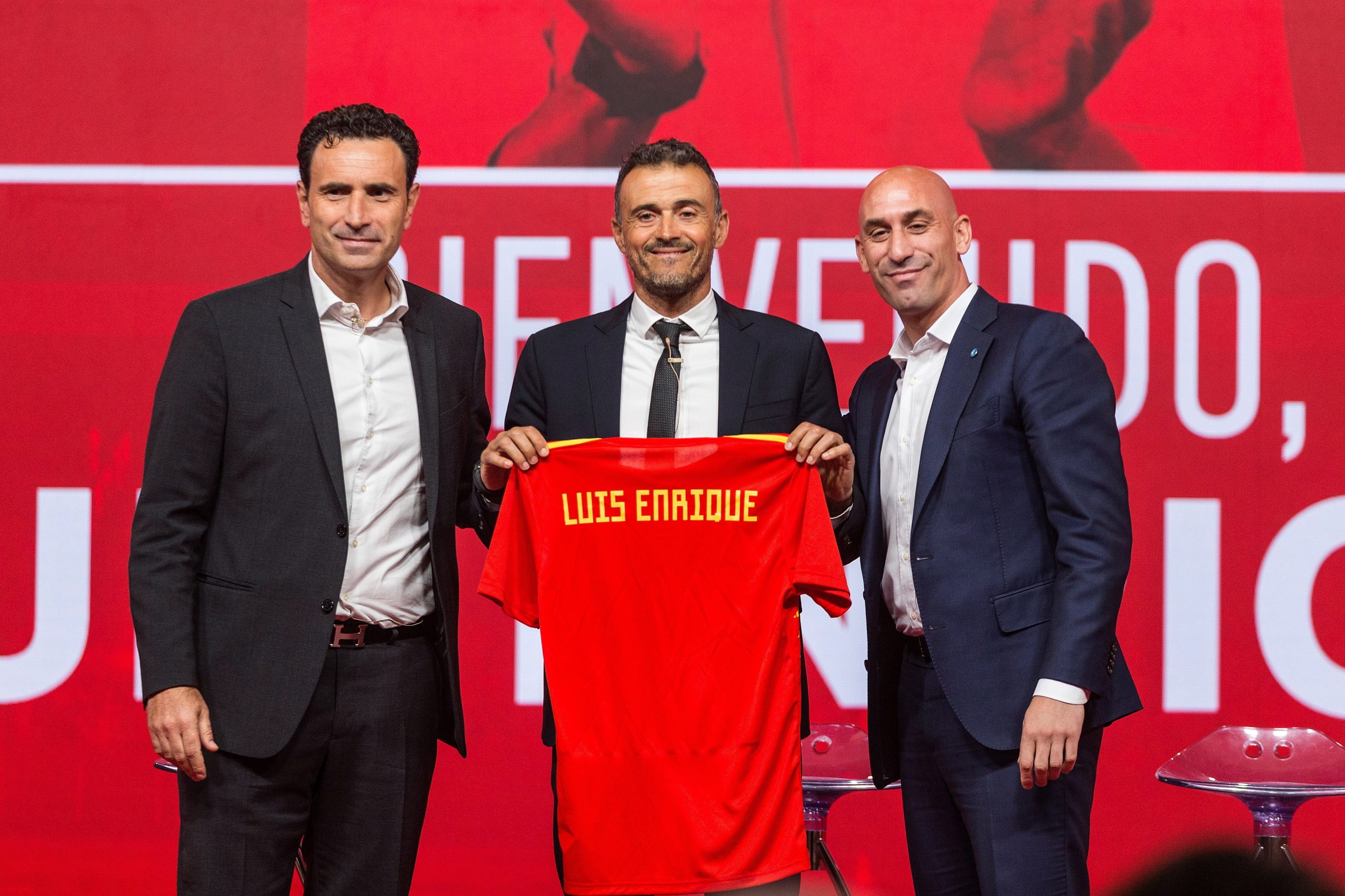 Luis Enrique descarta “revolução” na seleção espanhola, mas antecipa “mudanças”