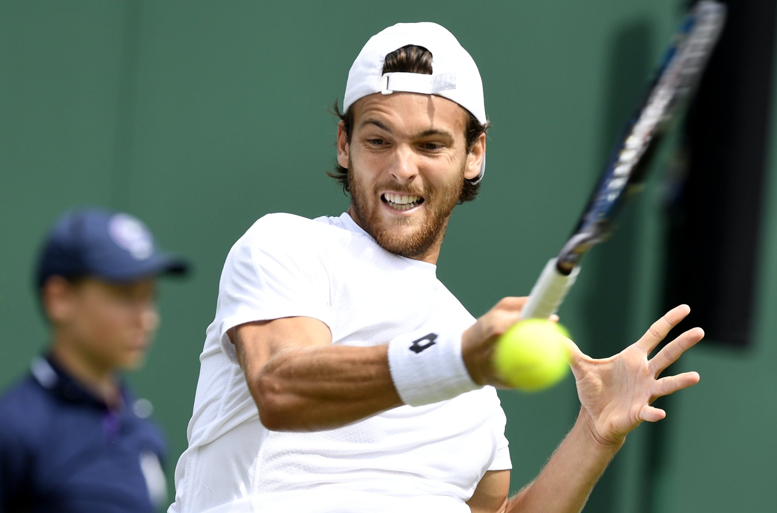 João Sousa eliminado na primeira ronda de Wimbledon pelo alemão Dustin Brown