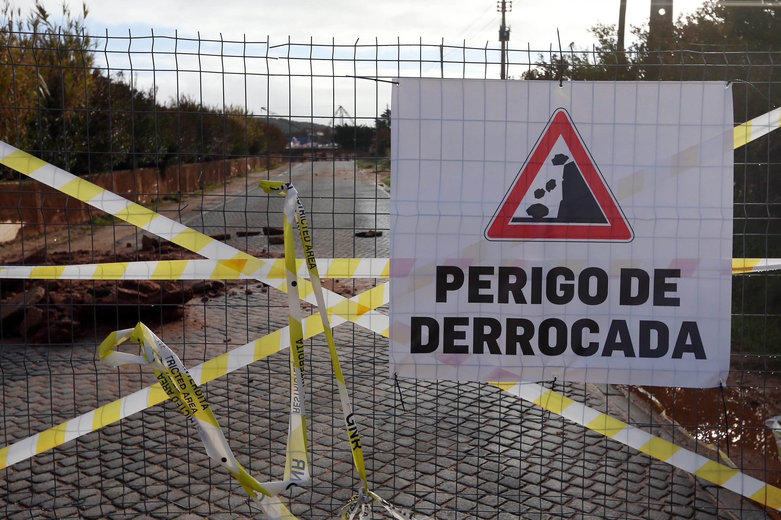 Derrocada em Borba: Ministério Público acusa oito arguidos por homicídio e violação de regras de segurança
