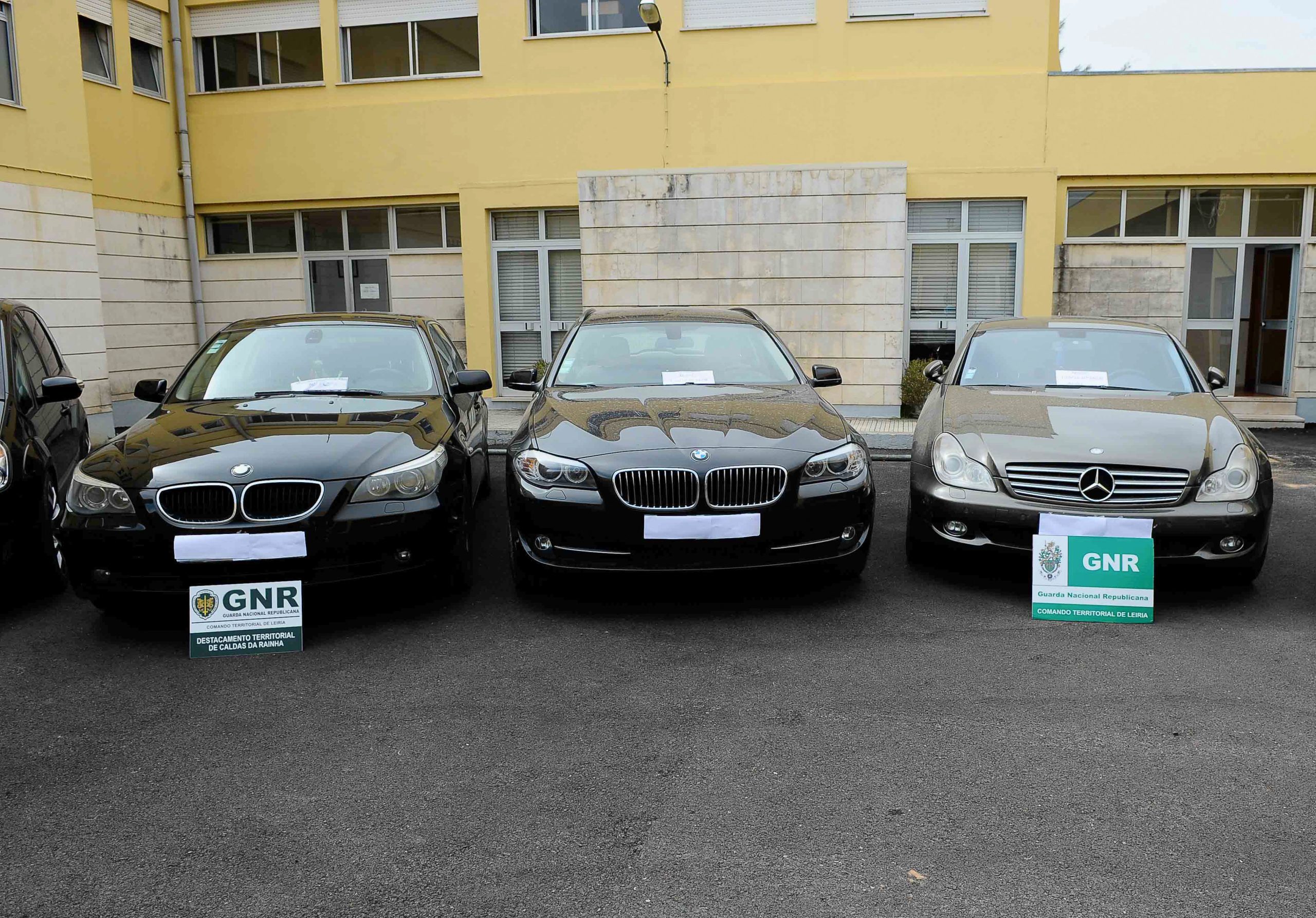 Bens apreendidos em processos-crime vão passar a ser vendidos na plataforma e-leilões
