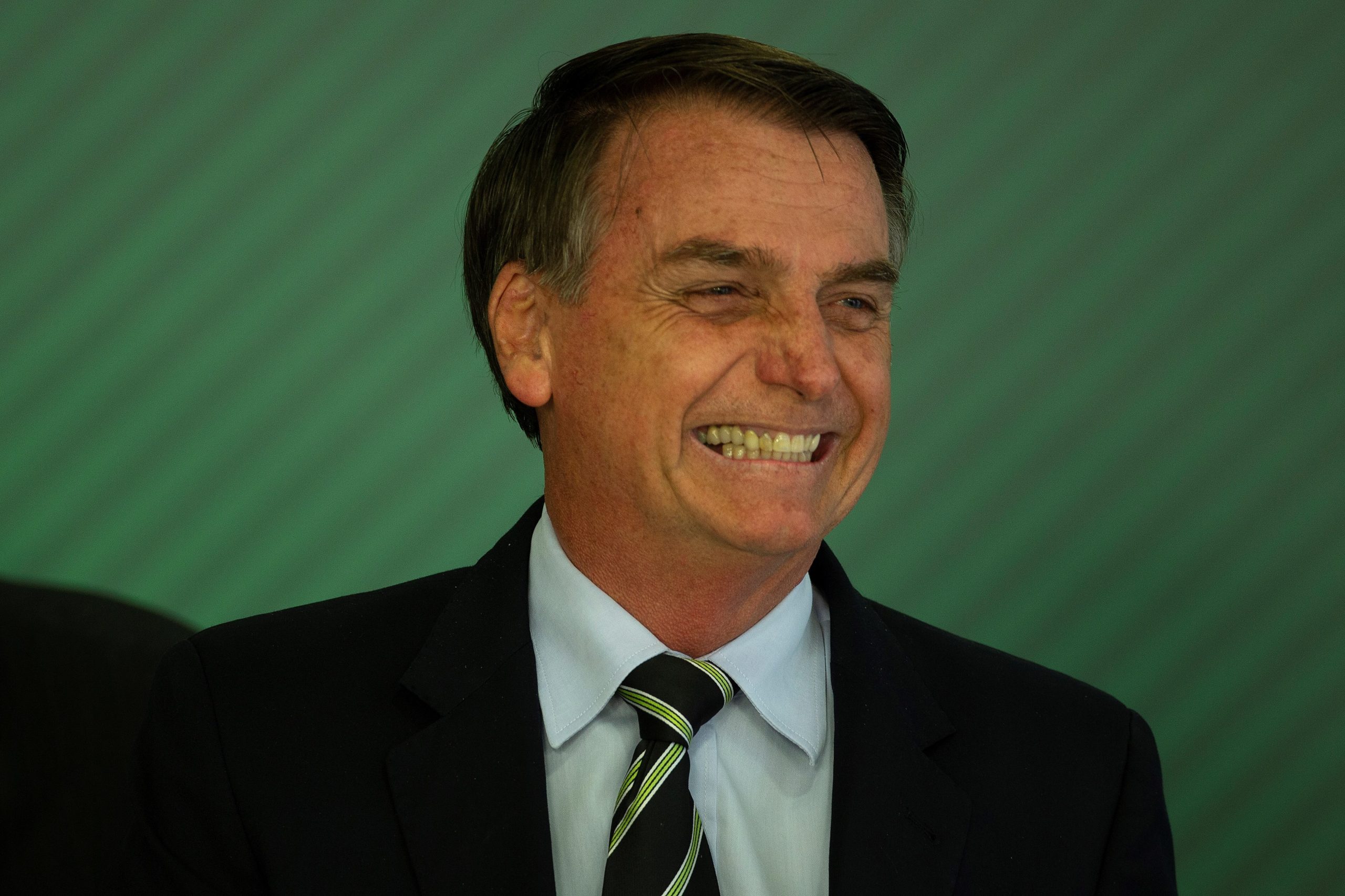 Presidente do Brasil viabiliza orçamento de 2019 com dois vetos parciais
