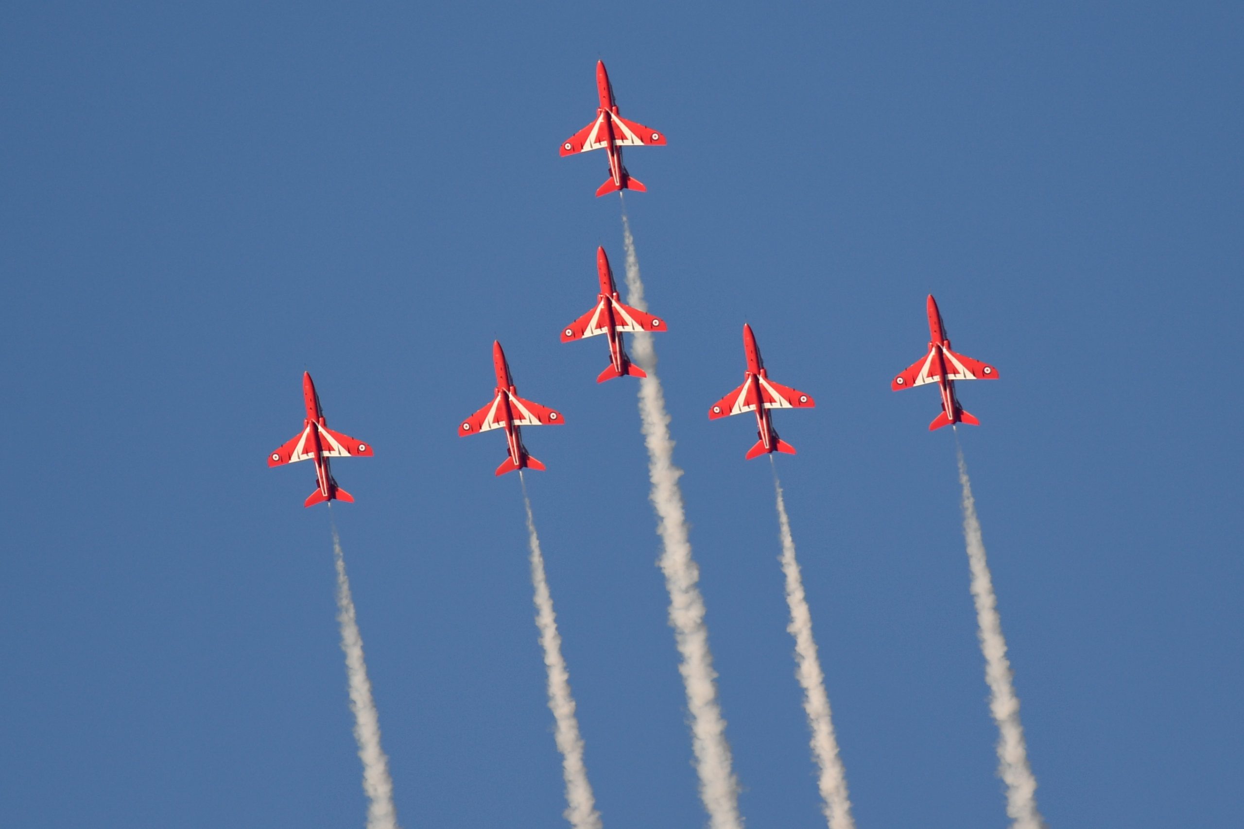 Red Arrows e a Força Aérea Portuguesa já desfilaram em Lisboa para assinalar os 650 anos da Aliança Luso-Britânica