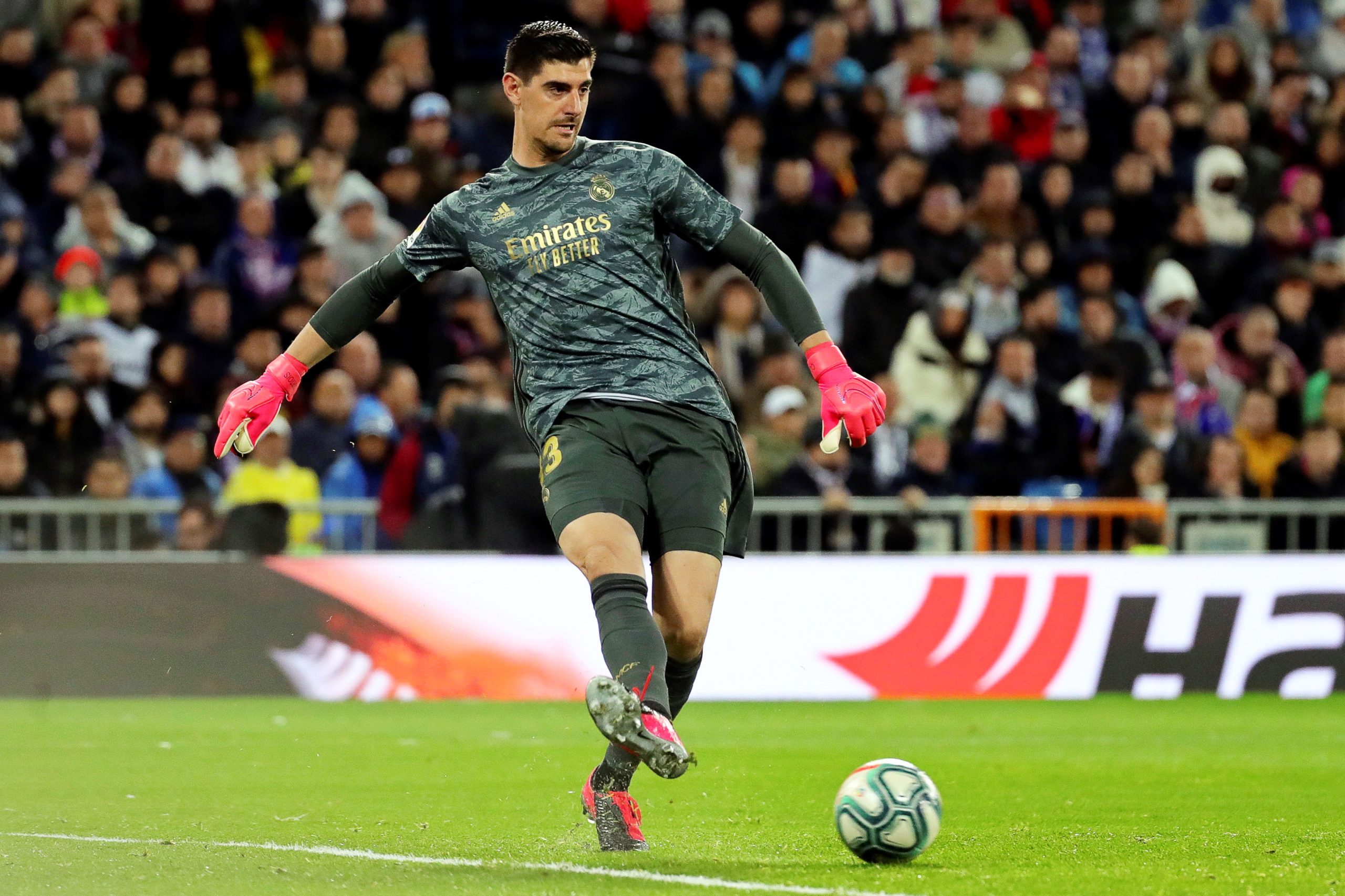 Courtois confessa que se tornou guarda-redes graças a Iker Casillas