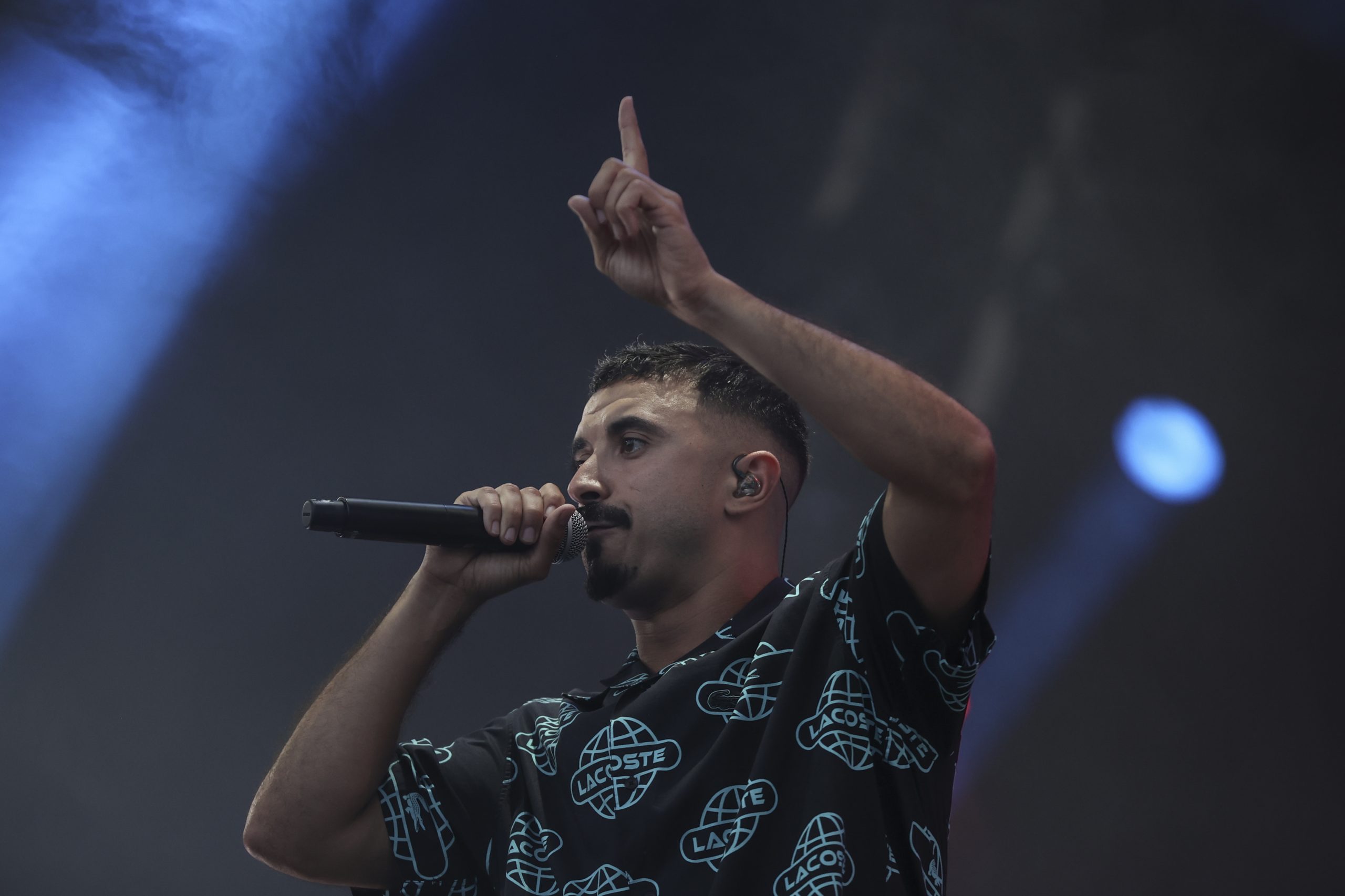 Taylor Swift e ‘rapper’ português Bispo vencem prémios europeus de música da MTV