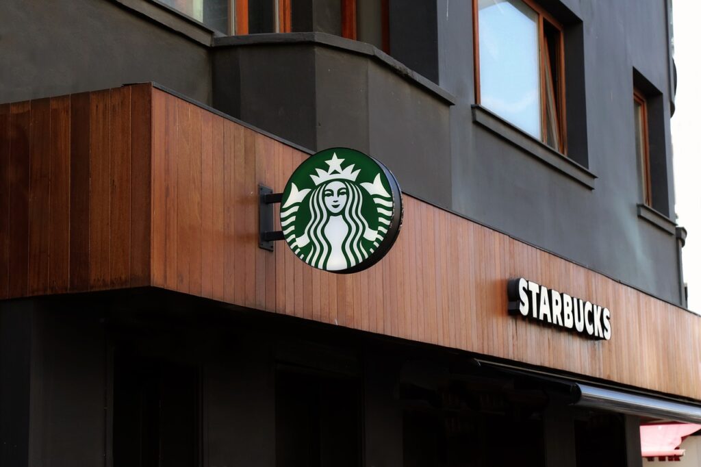 Starbucks suspende atividade na Coreia do Sul para aula obrigatória sobre história do país