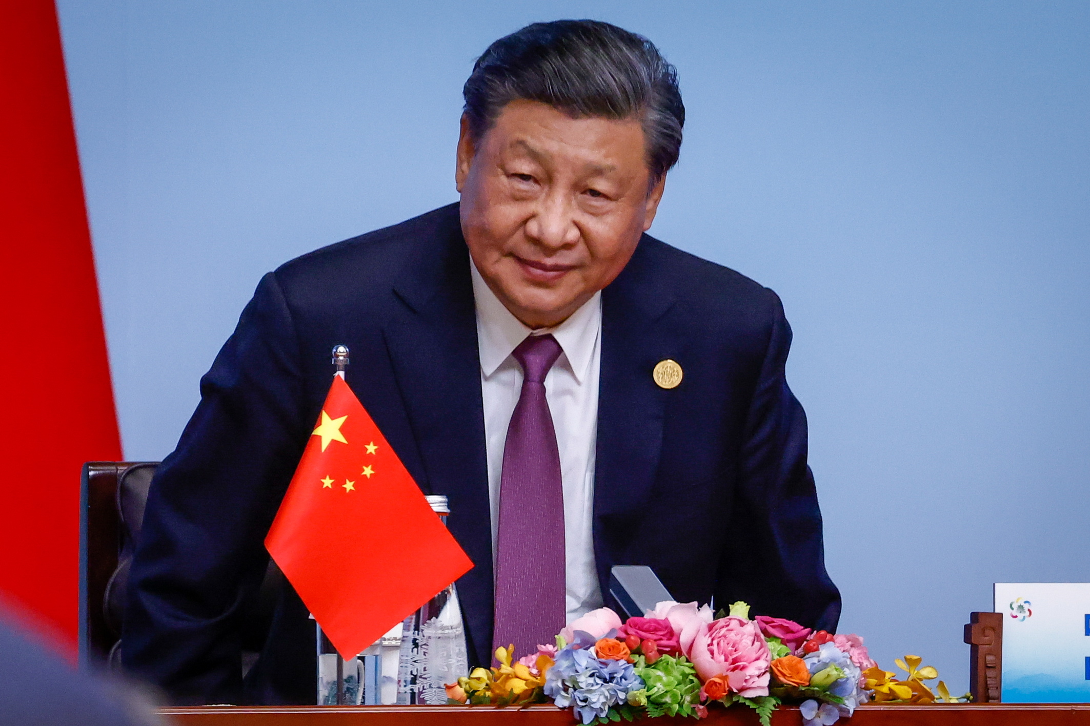 Xi Jinping chega à África do Sul na terça-feira para participar na 15.ª Cimeira dos BRICS