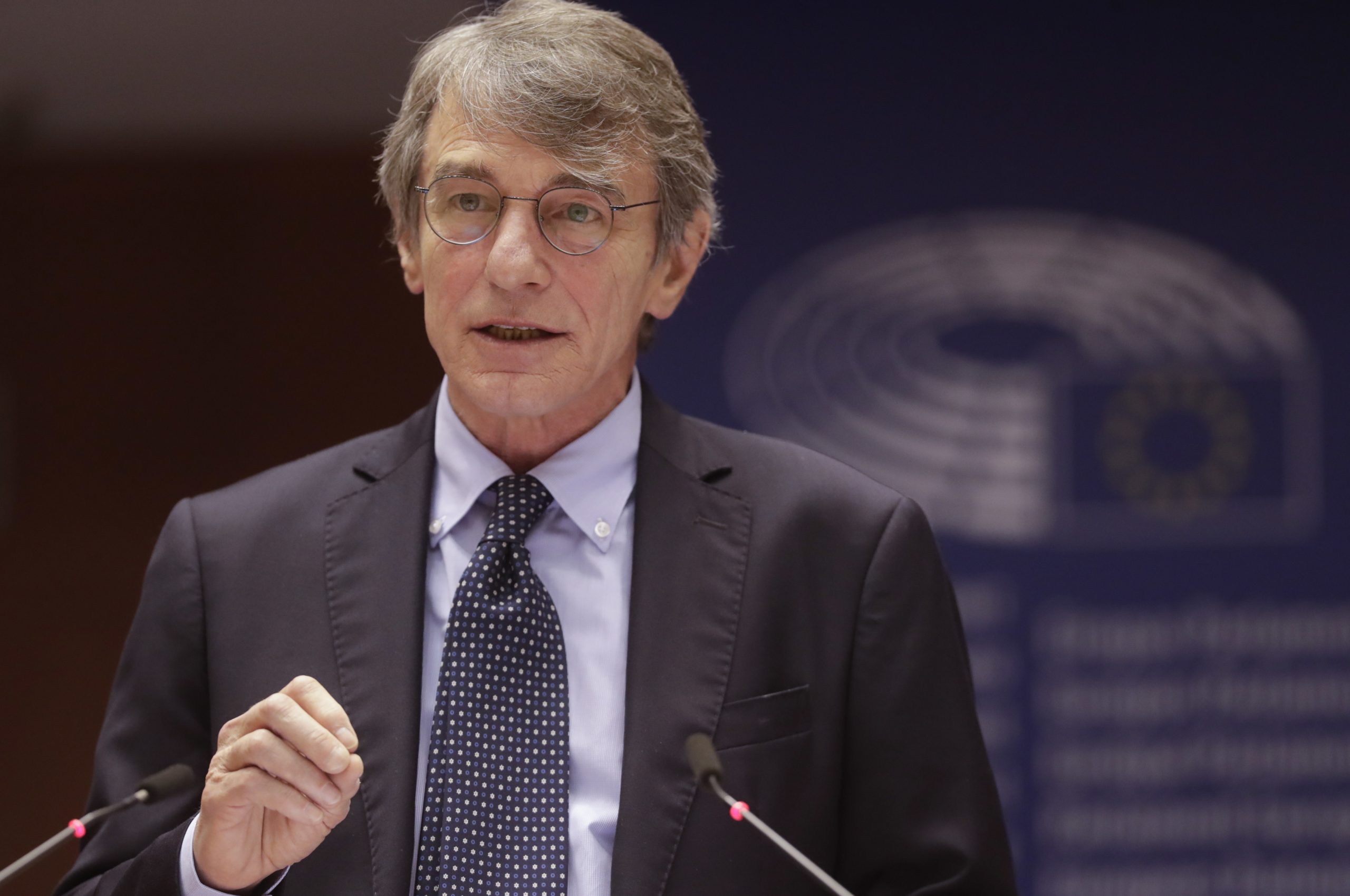 Presidente do Parlamento Europeu destaca combate à pobreza em editorial na CAIS