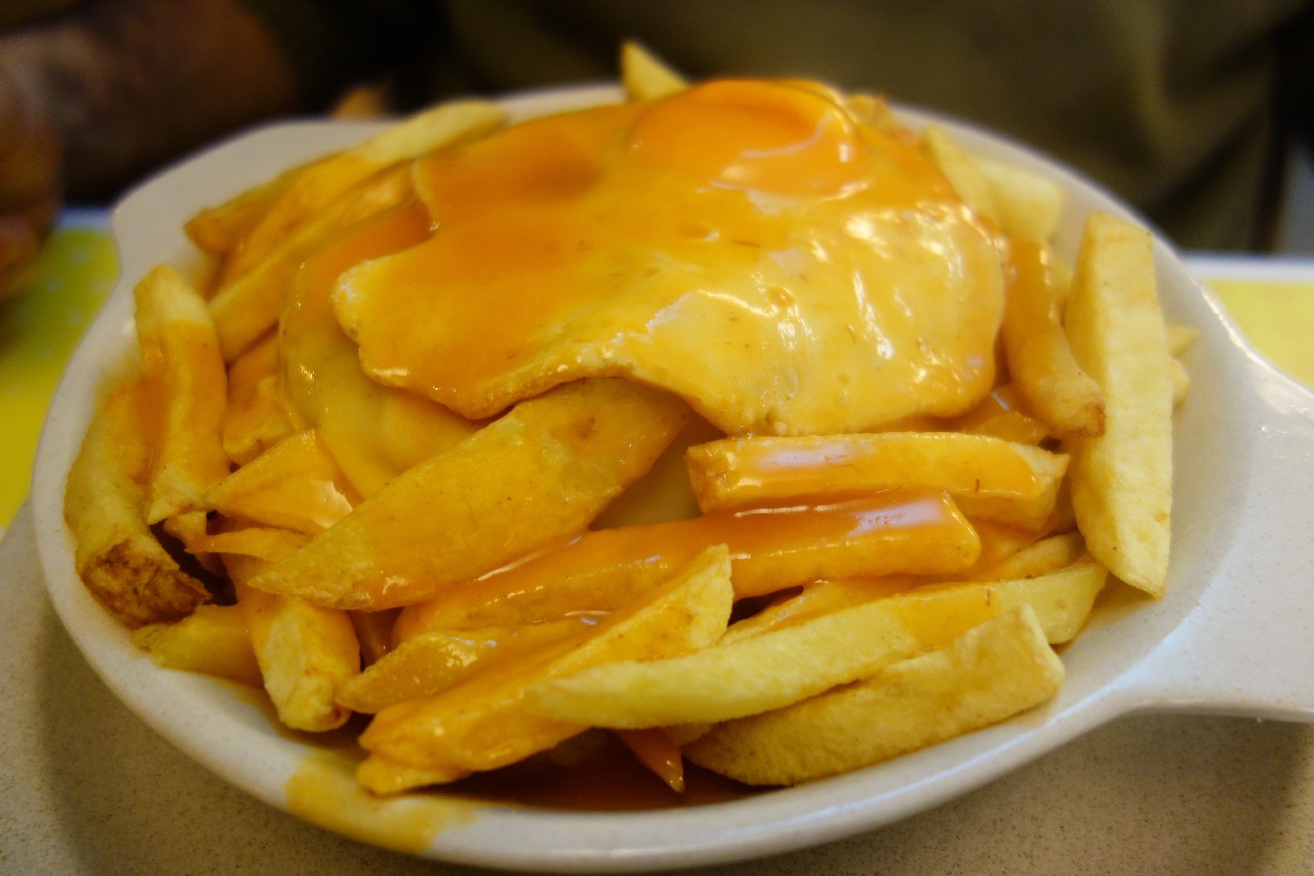André Zhou, o chinês de Braga que levou a francesinha até Xangai