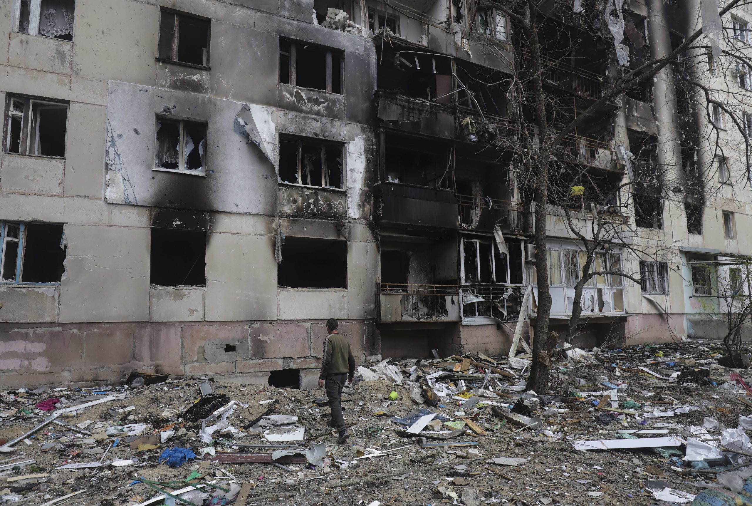 Rússia afirma controlar zonas residenciais da cidade ucraniana de Severodonetsk