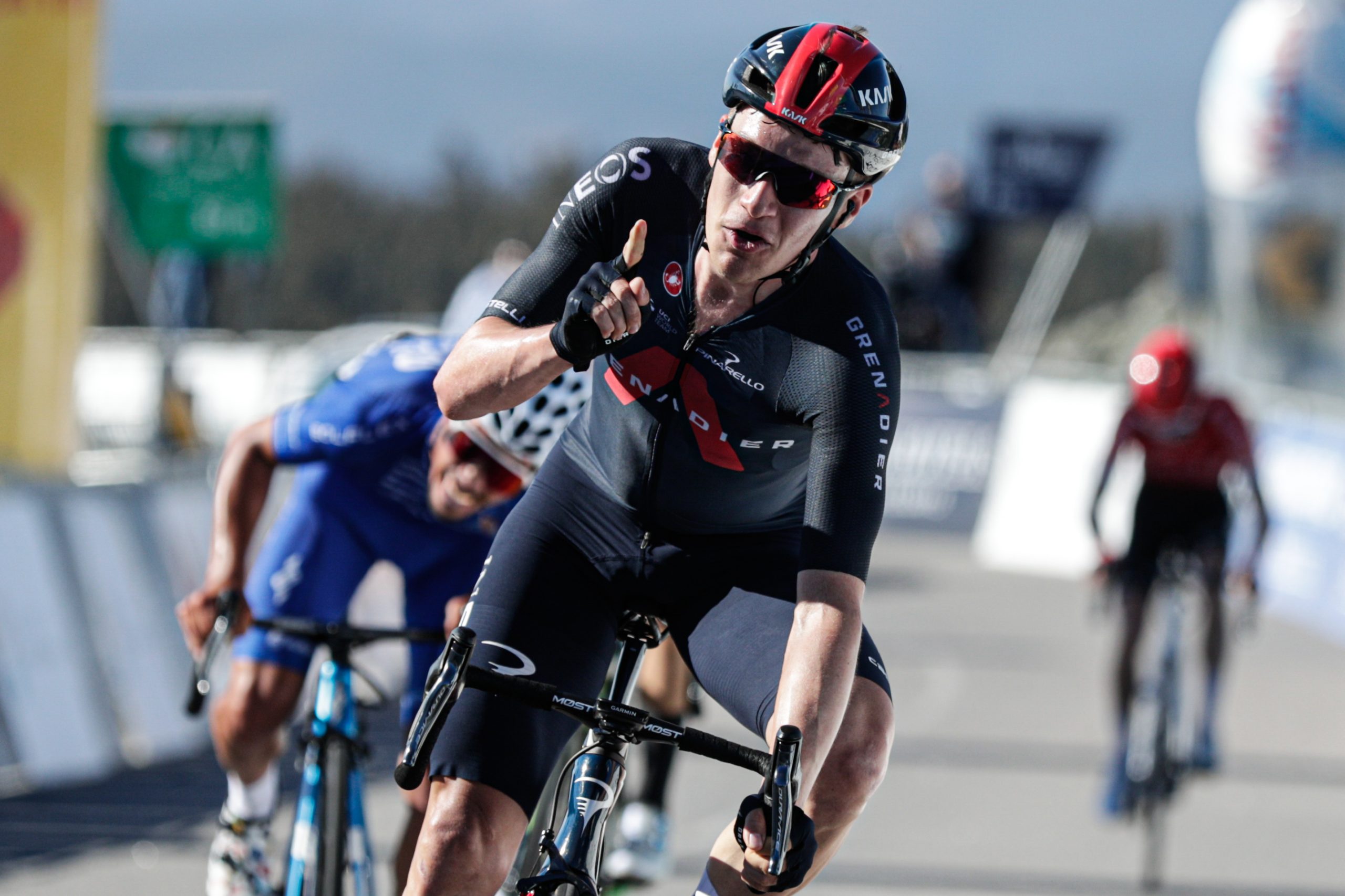 Volta ao Algarve: Contrarrelógio de Lagoa testa liderança de Ethan Hayter