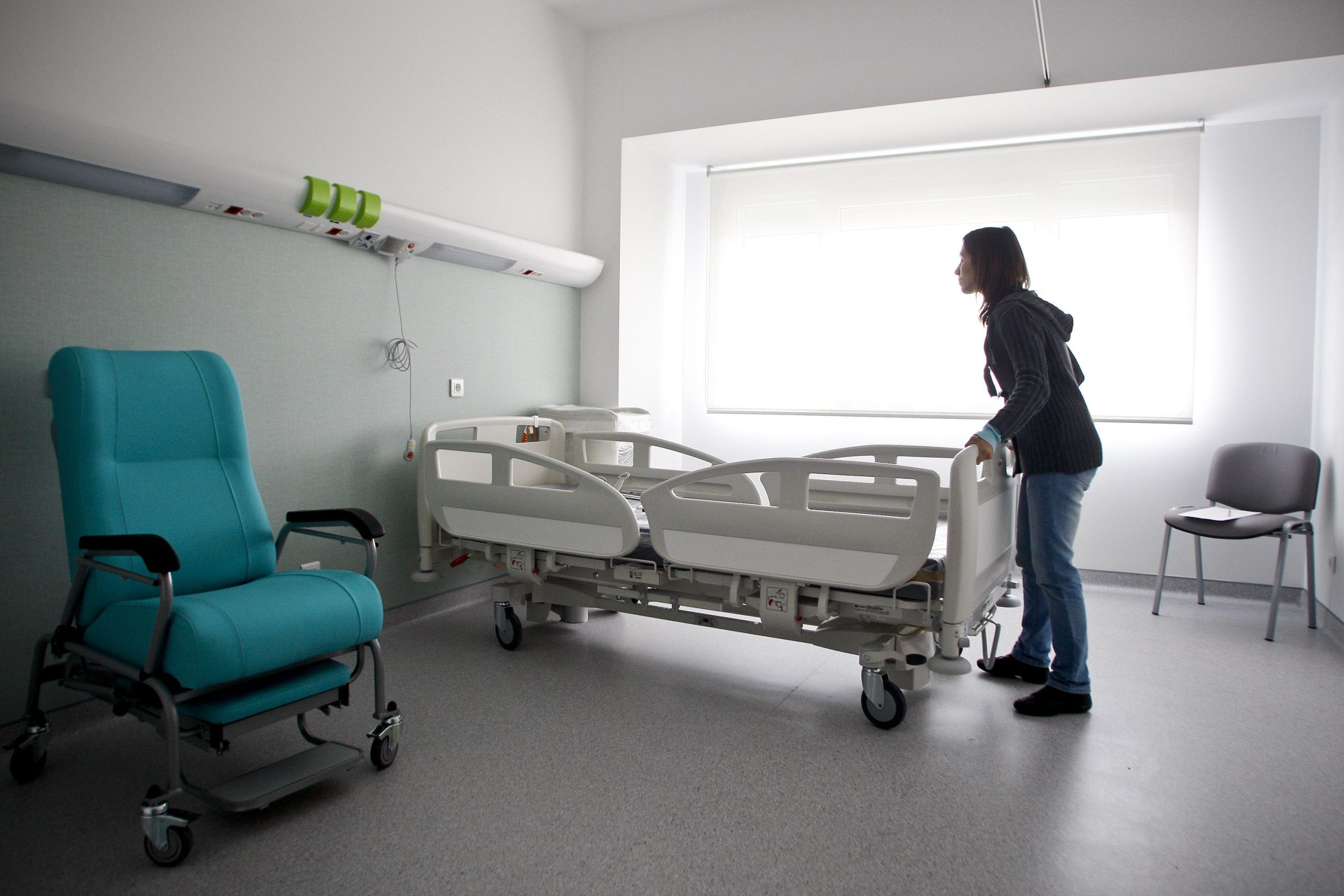 Morreram mais pessoas em Portugal na primeira metade do ano. Quais as causas da mortalidade elevada?