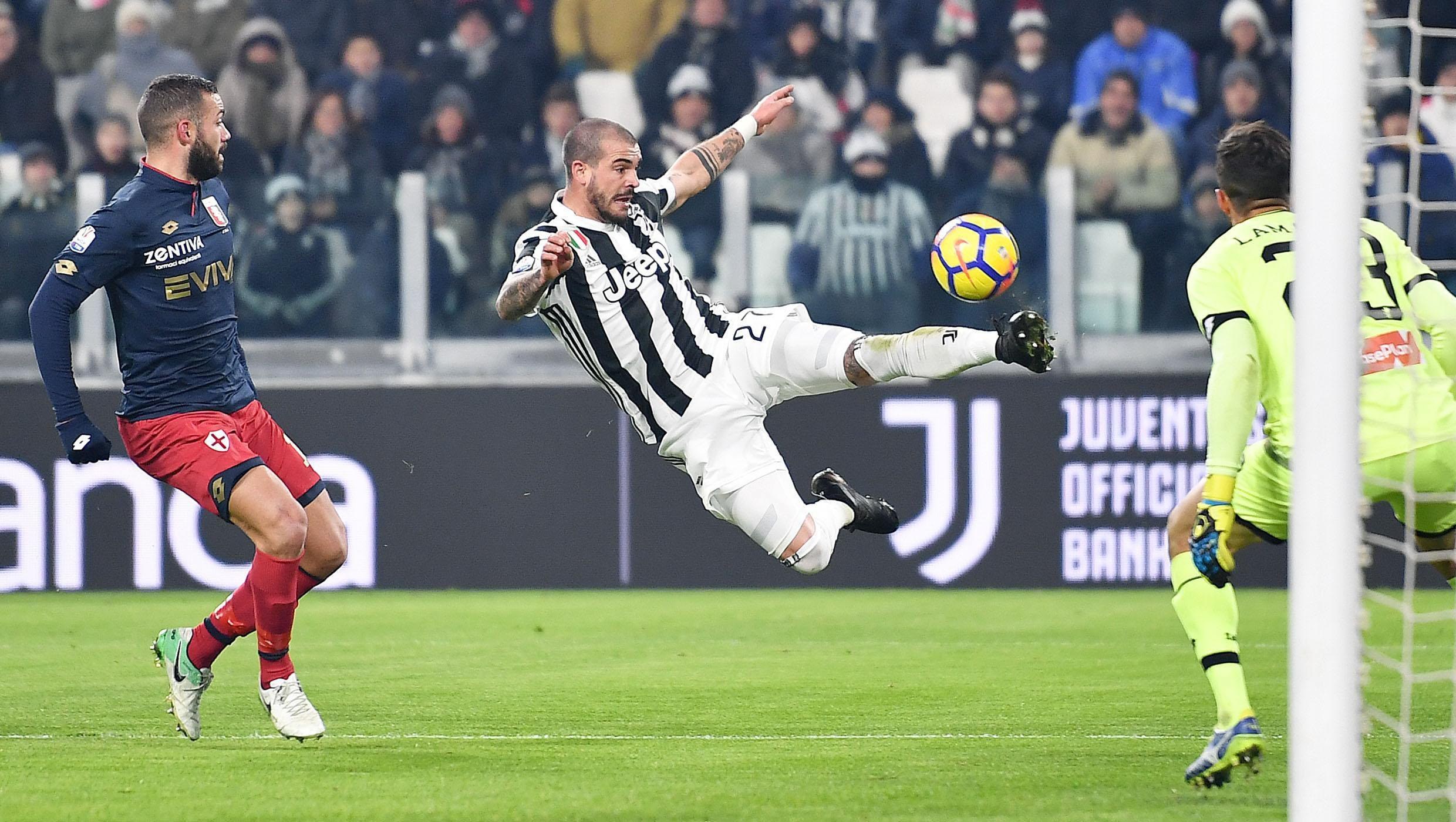 Génova aciona opção de compra de Sturaro à Juventus por 16,5 milhões de euros
