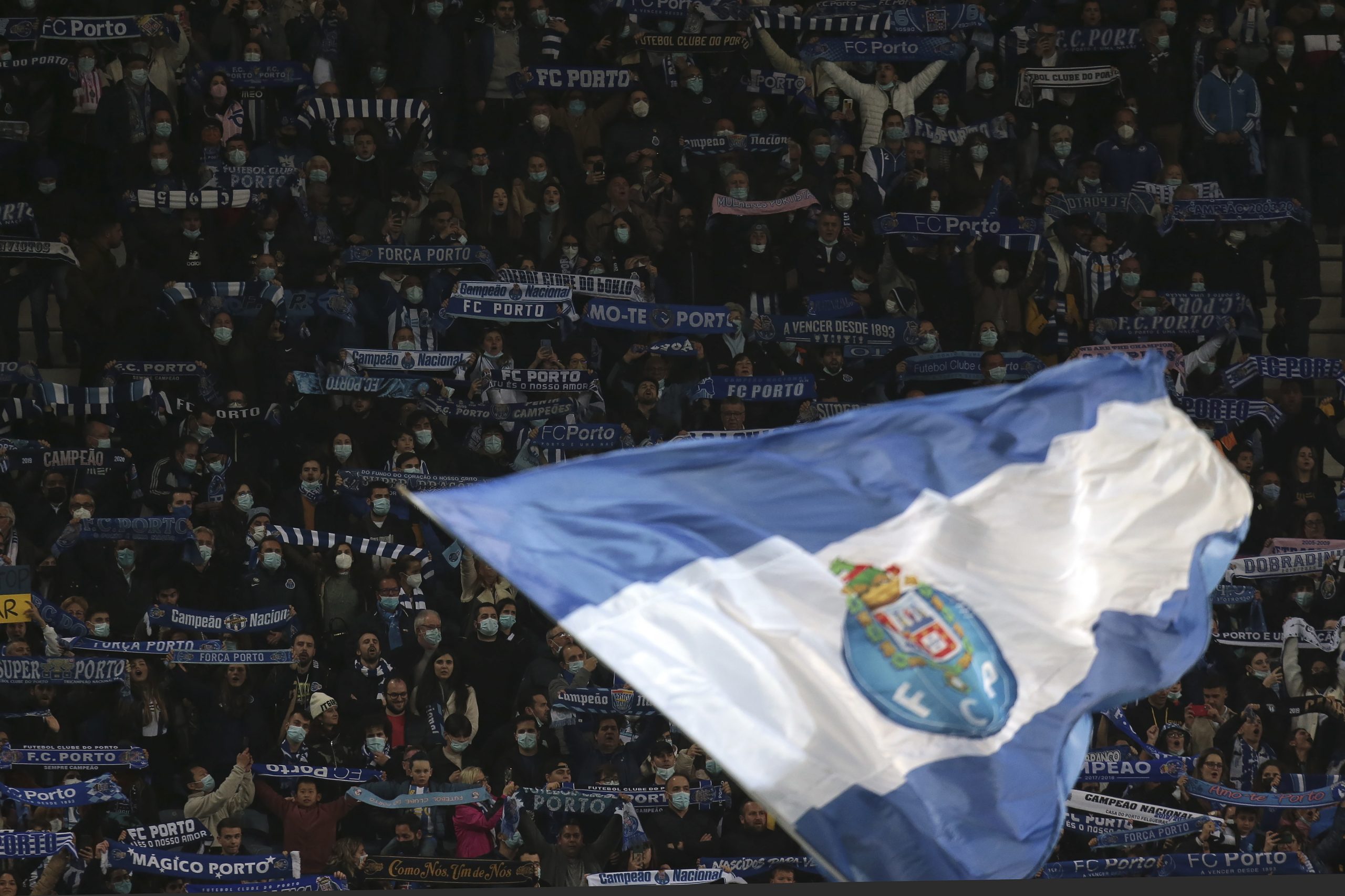 CMVM levanta suspensão da negociação das ações da SAD do FC Porto