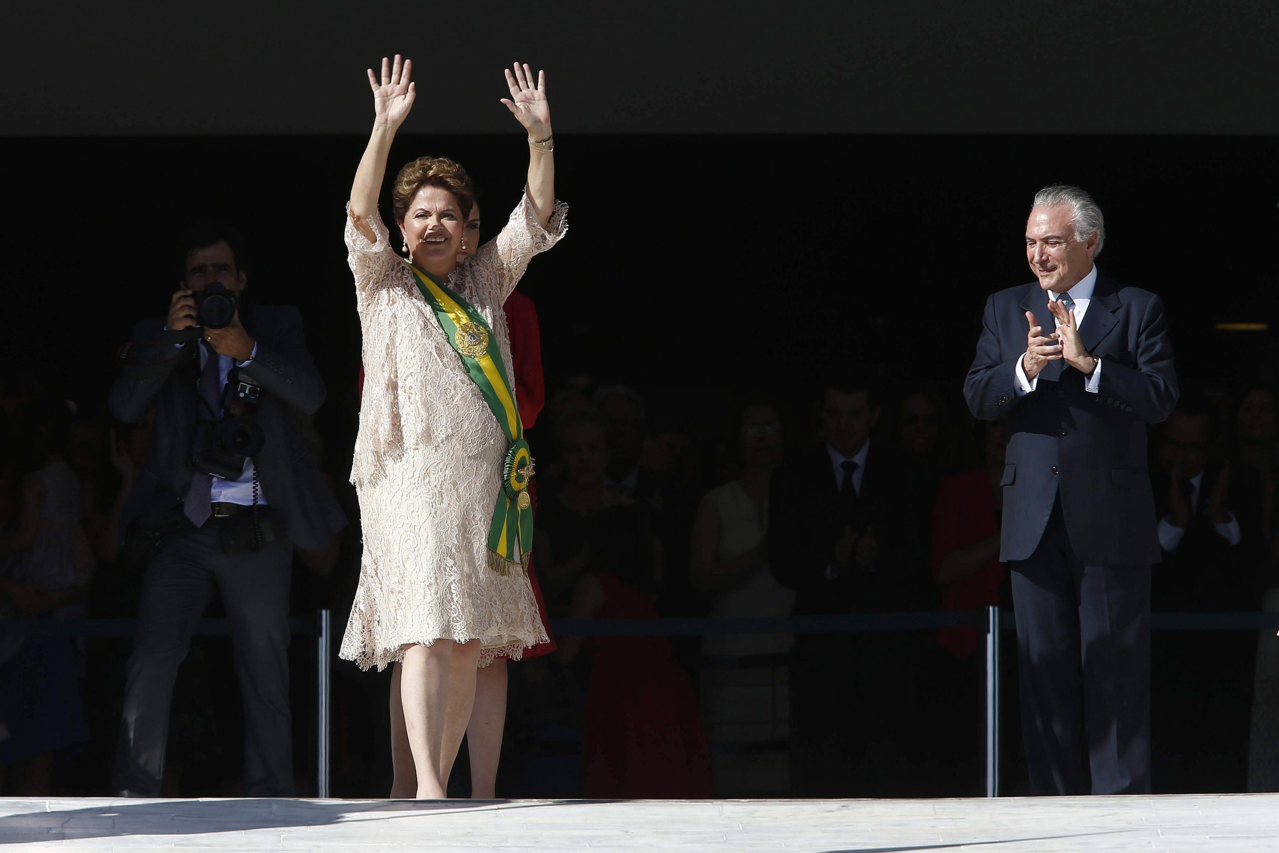 Tribunal brasileiro adia julgamento da coligação Dilma-Temer