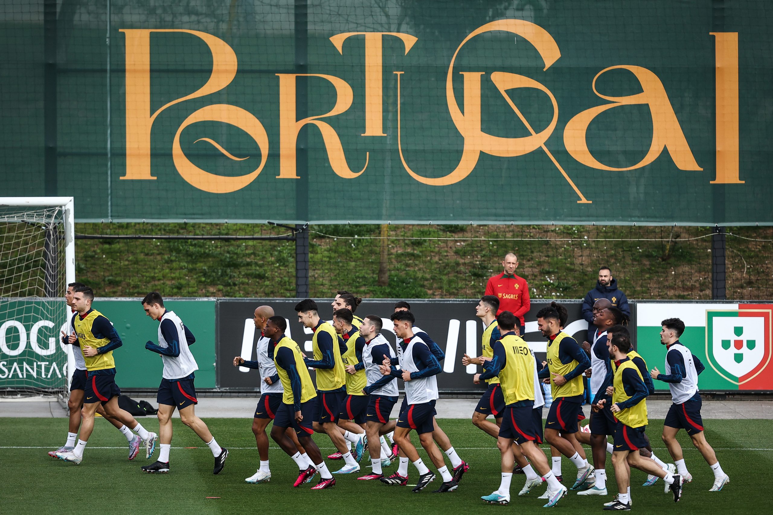 Portugal joga hoje frente ao Liechtenstein na estreia de Roberto Martínez