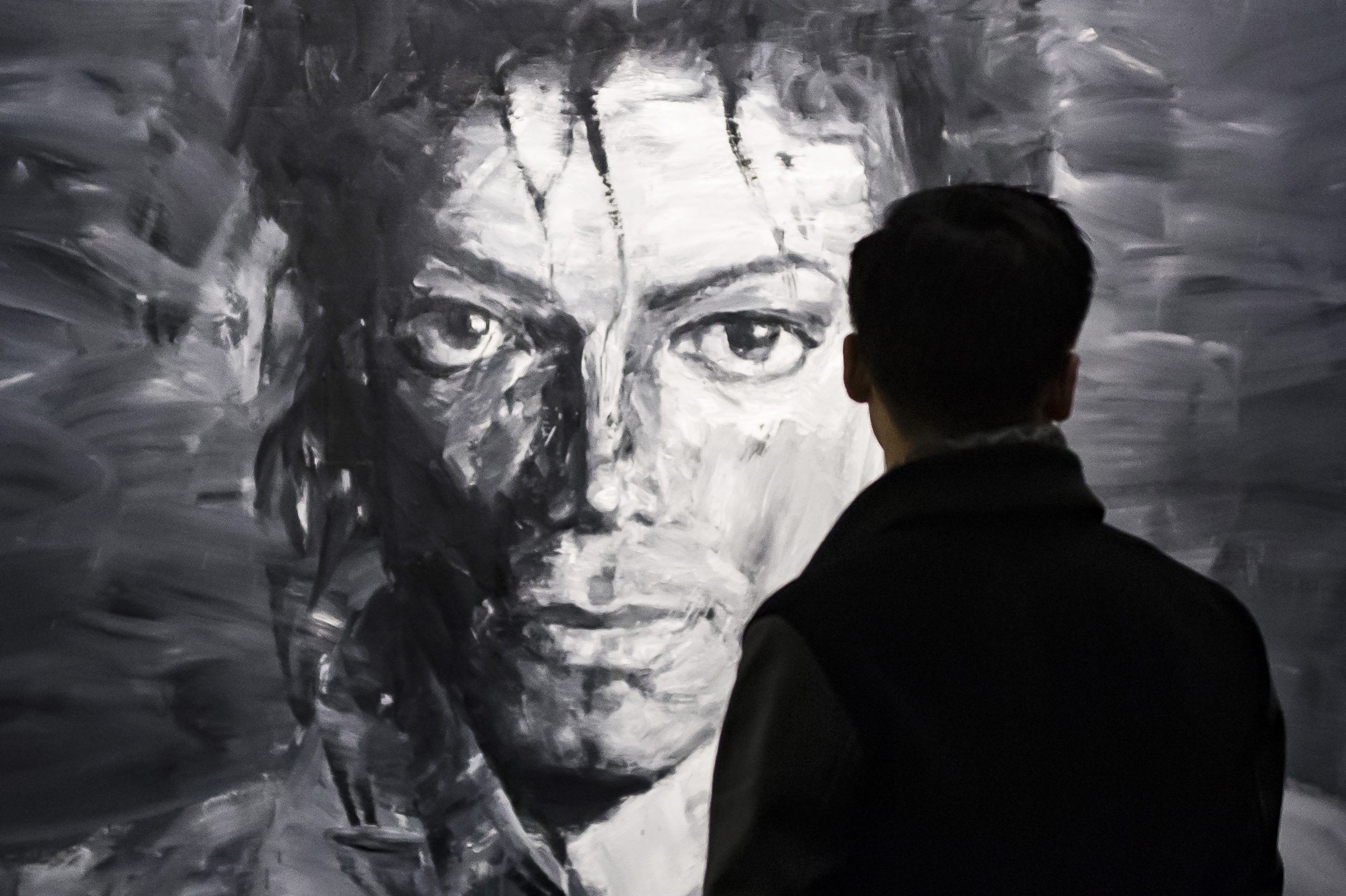 Canadá e Nova Zelândia. Rádios deixam de passar músicas de Michael Jackson depois de revelações sobre alegados abusos sexuais
