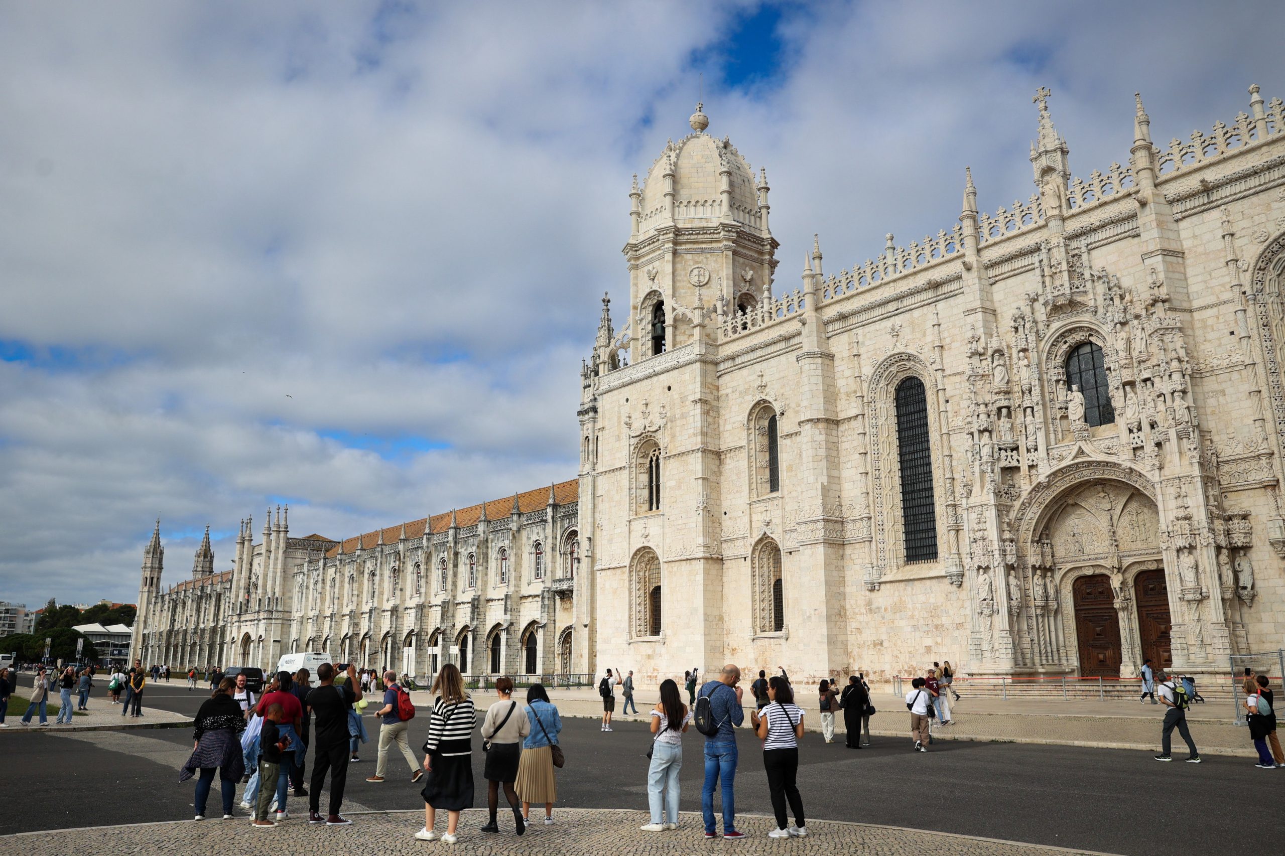 Trabalhadores de museus e monumentos nacionais em greve aos feriados a partir de hoje