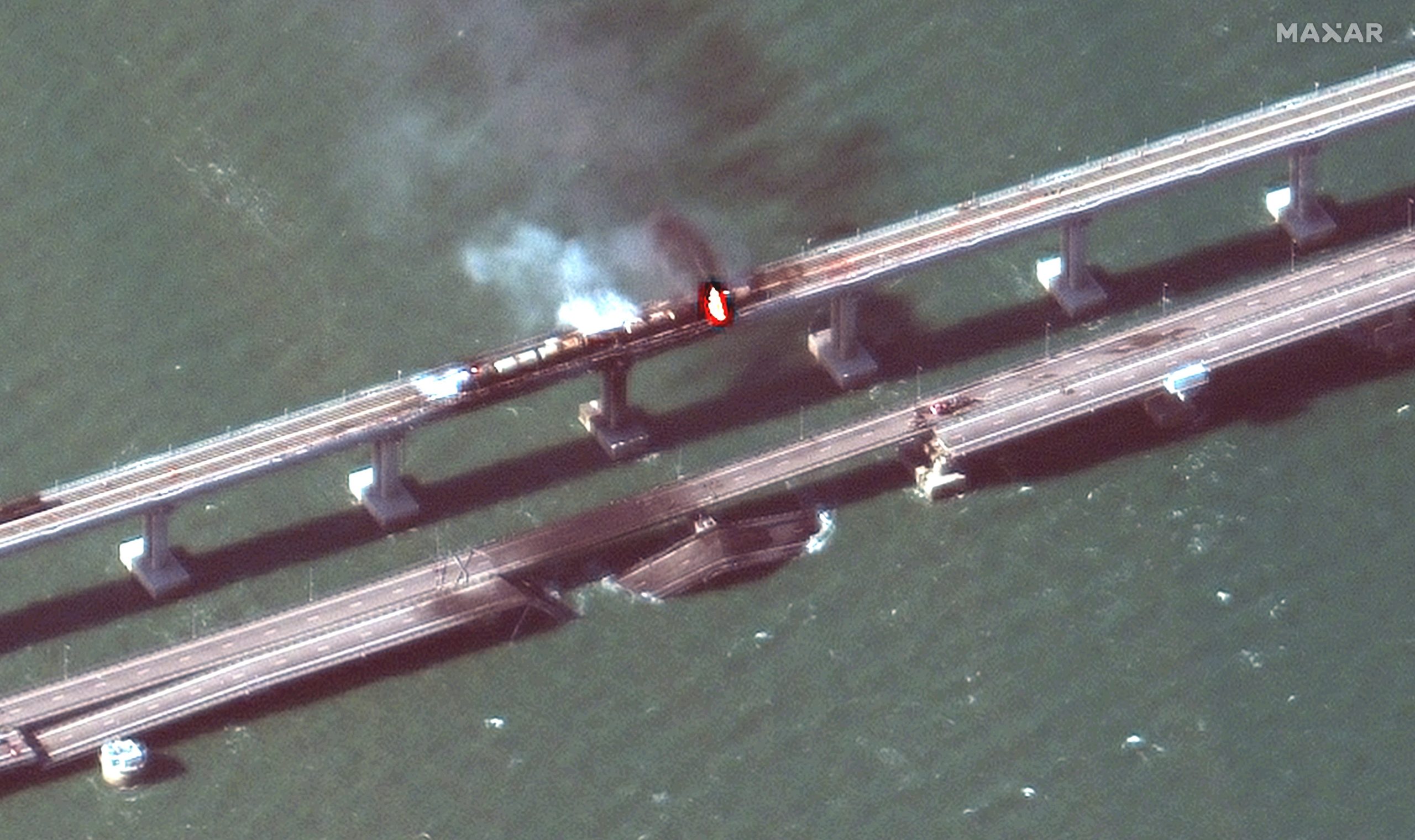 Serviços de informações búlgaros investigam camião que explodiu na ponte da Crimeia