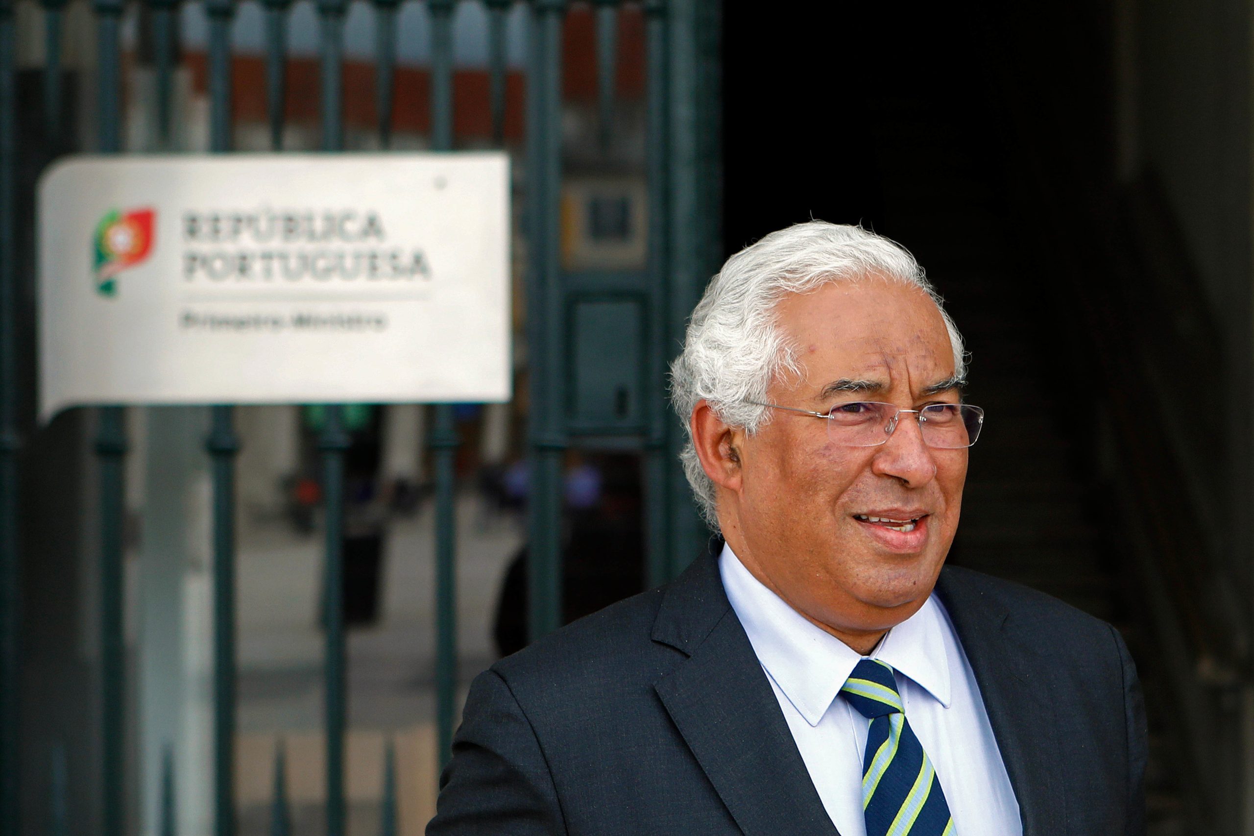 Grécia. António Costa felicita primeiro-ministro grego por fim de resgates