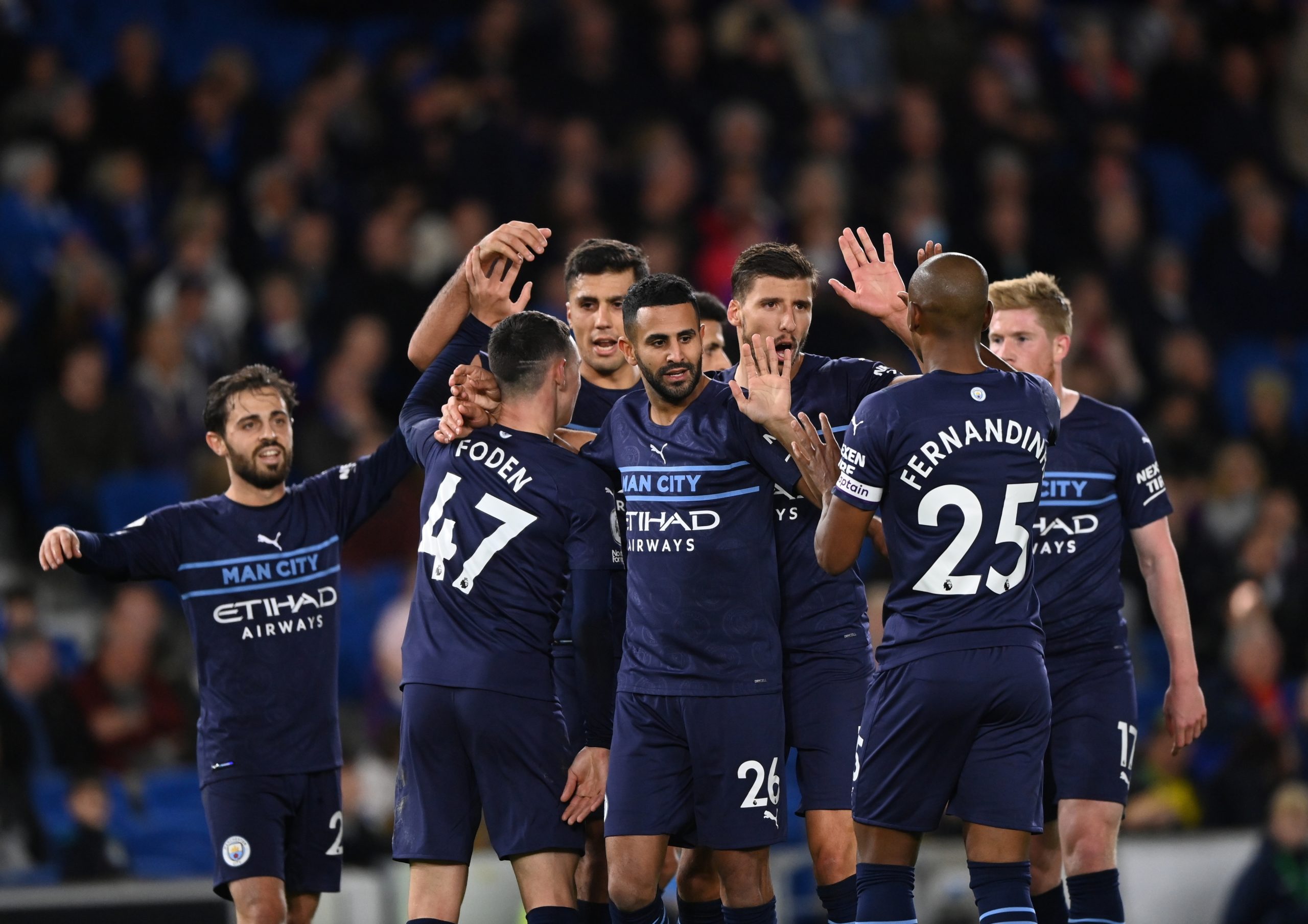 Man City goleia em Brighton com Rúben Dias, Cancelo e Bernardo Silva em campo