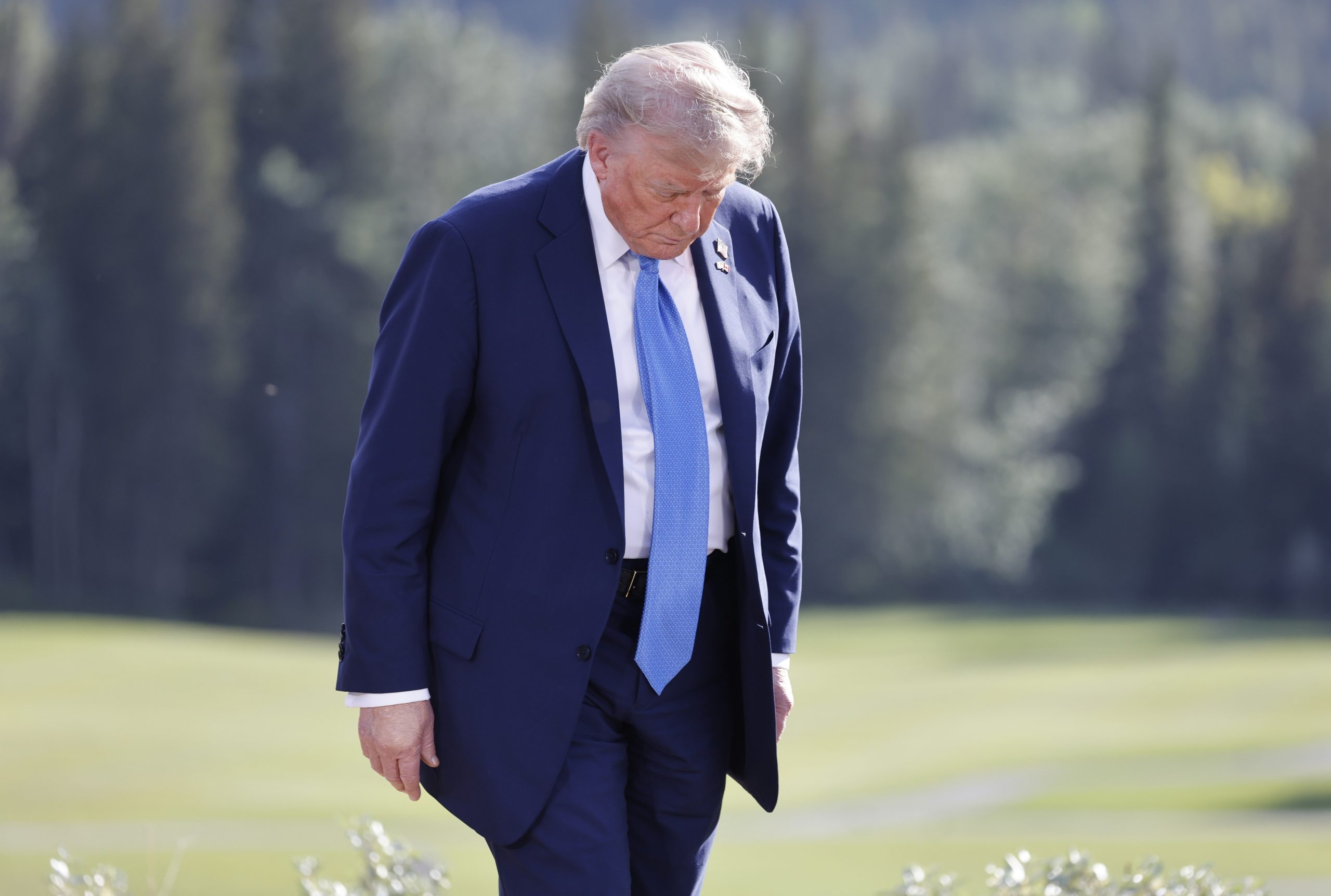 Donald Trump assobiado na final de NBA: “Está a estragar o ambiente dos Knicks”