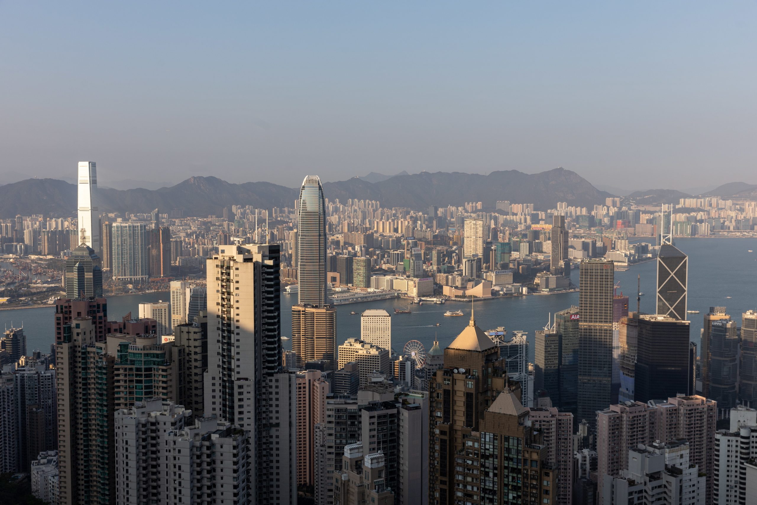 Partido Democrático de Hong Kong dissolvido. Acabou a principal oposição política da cidade