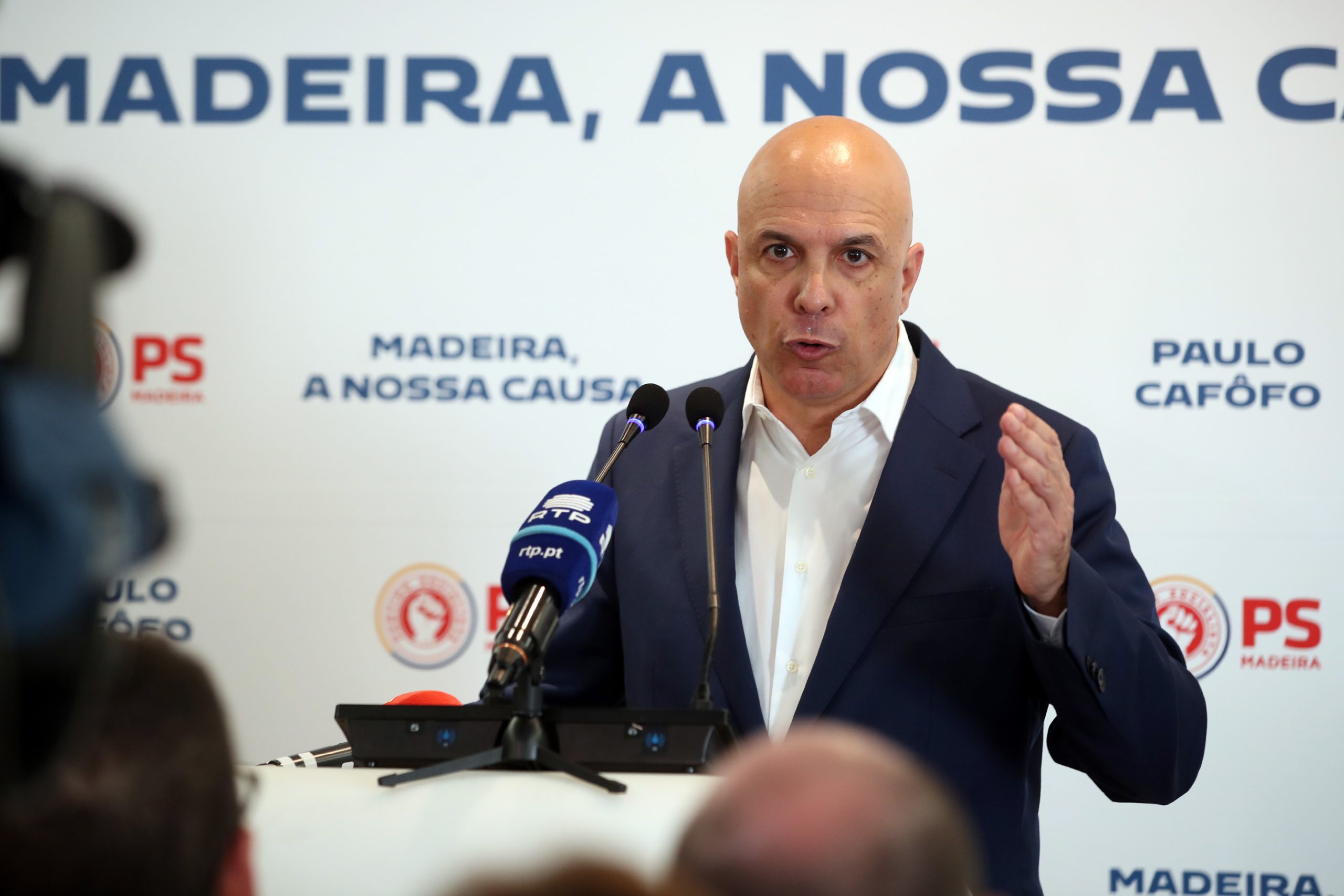 PS/Madeira apela ao representante da República para não legitimar “regime podre”