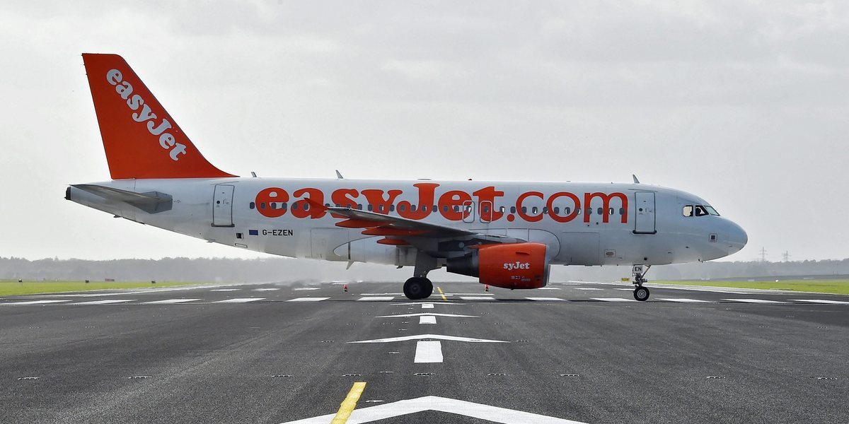 Se entre quinta-feira e sábado viaja através da easyJet, pode ser que tenha sorte. A companhia planeia operar 62% dos voos durante a greve
