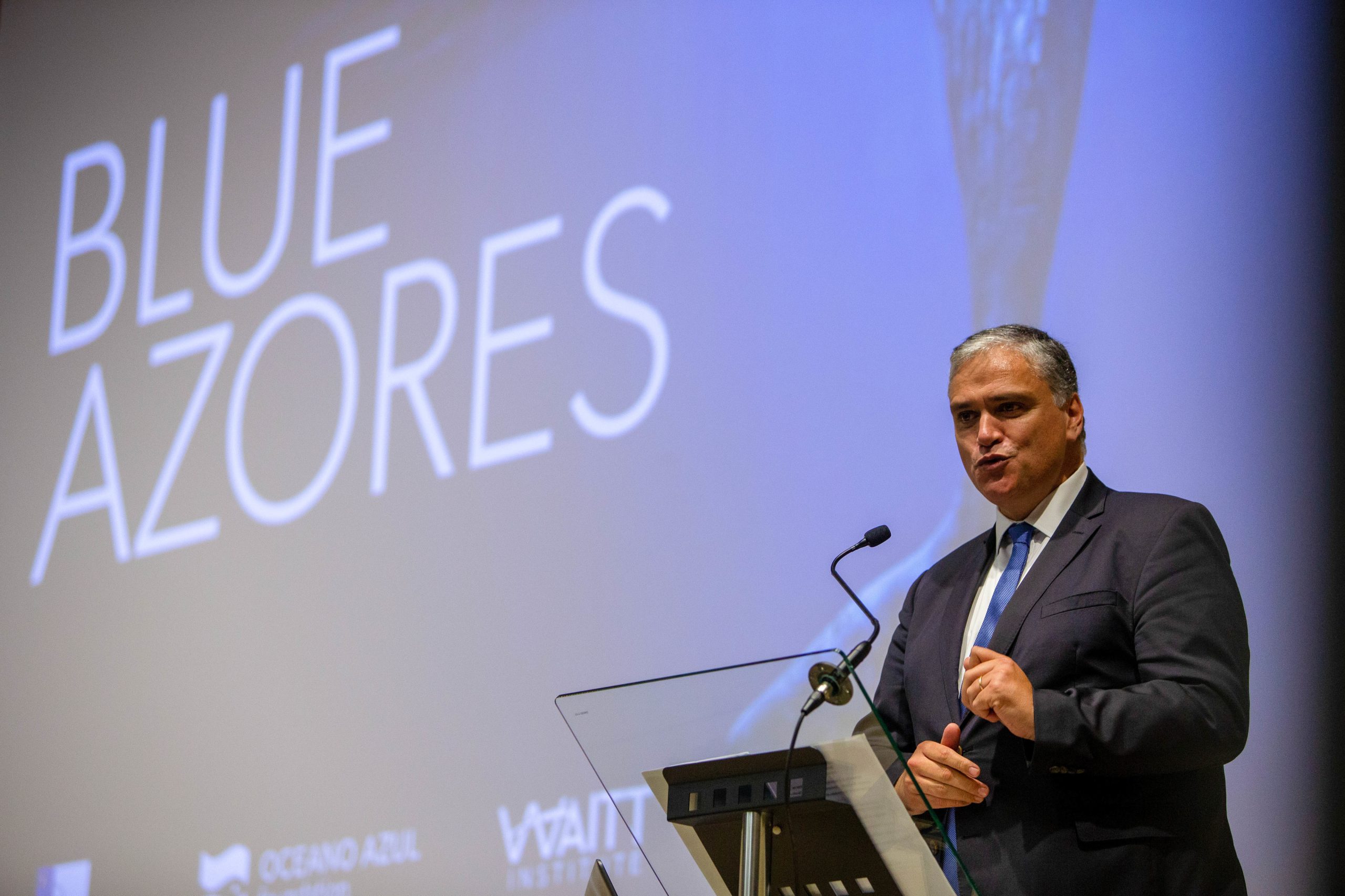 Governo dos Açores opta por “resposta qualificada” para preservar oceano