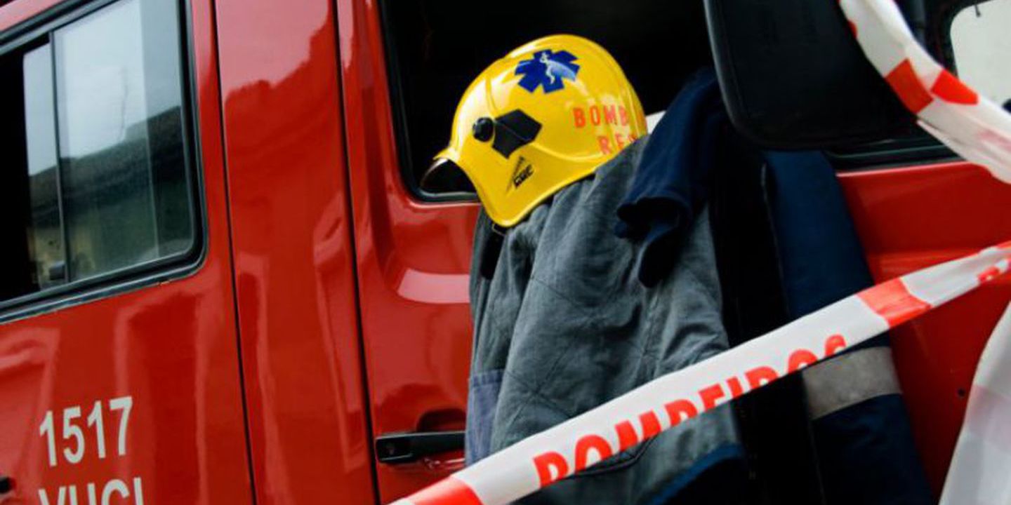 Incêndio em habitação no concelho de Porto de Mós faz três desalojados