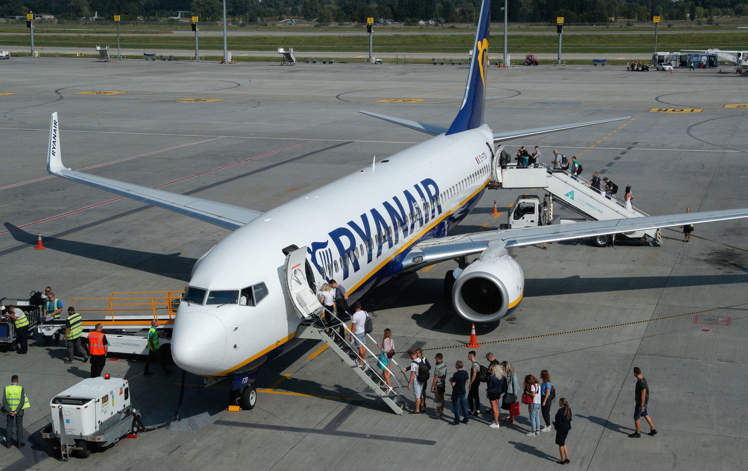 PS quer saber detalhes financeiros do acordo entre Governo dos Açores e Ryanair