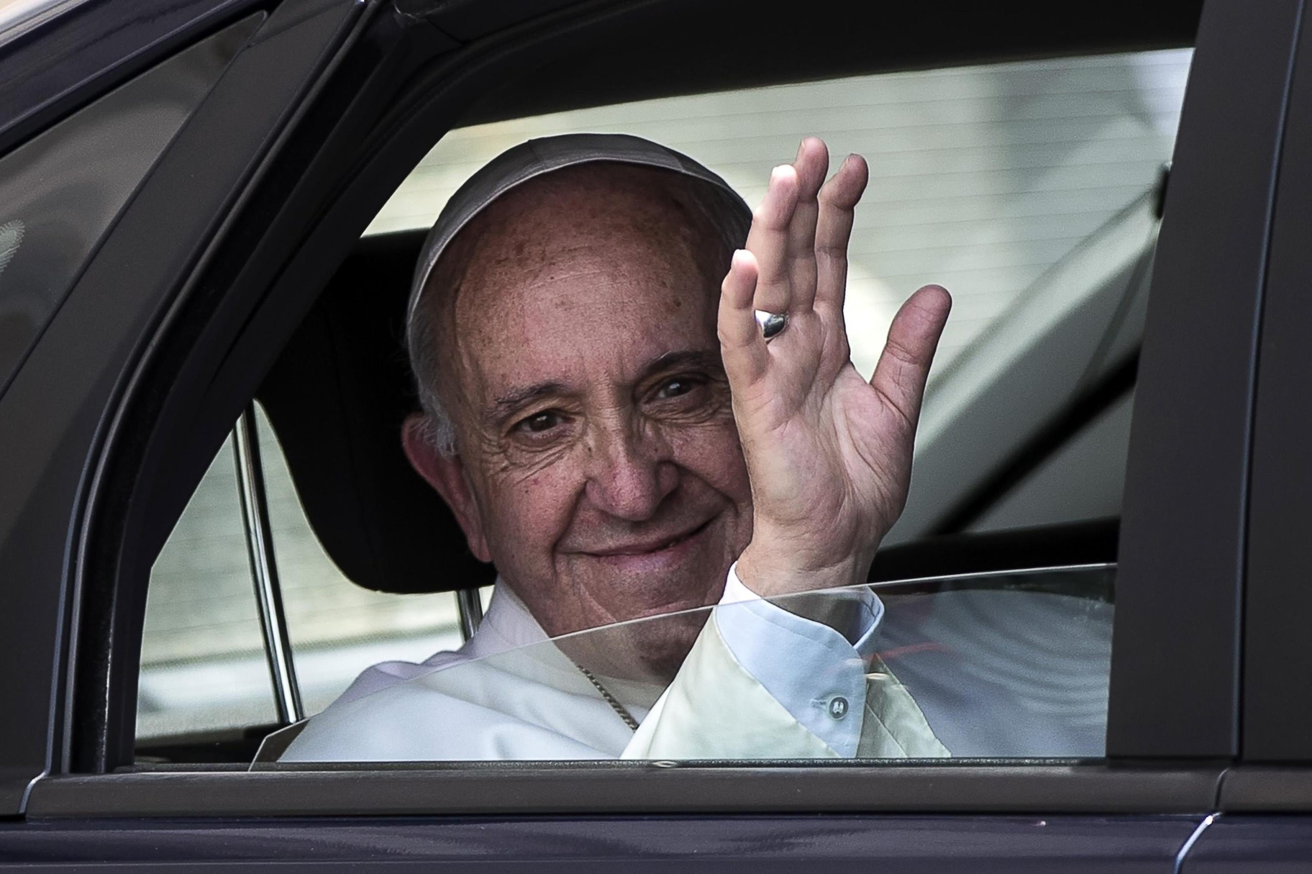 Arcebispo de Boston critica declarações do papa em defesa de bispo chileno sobre pedofilia
