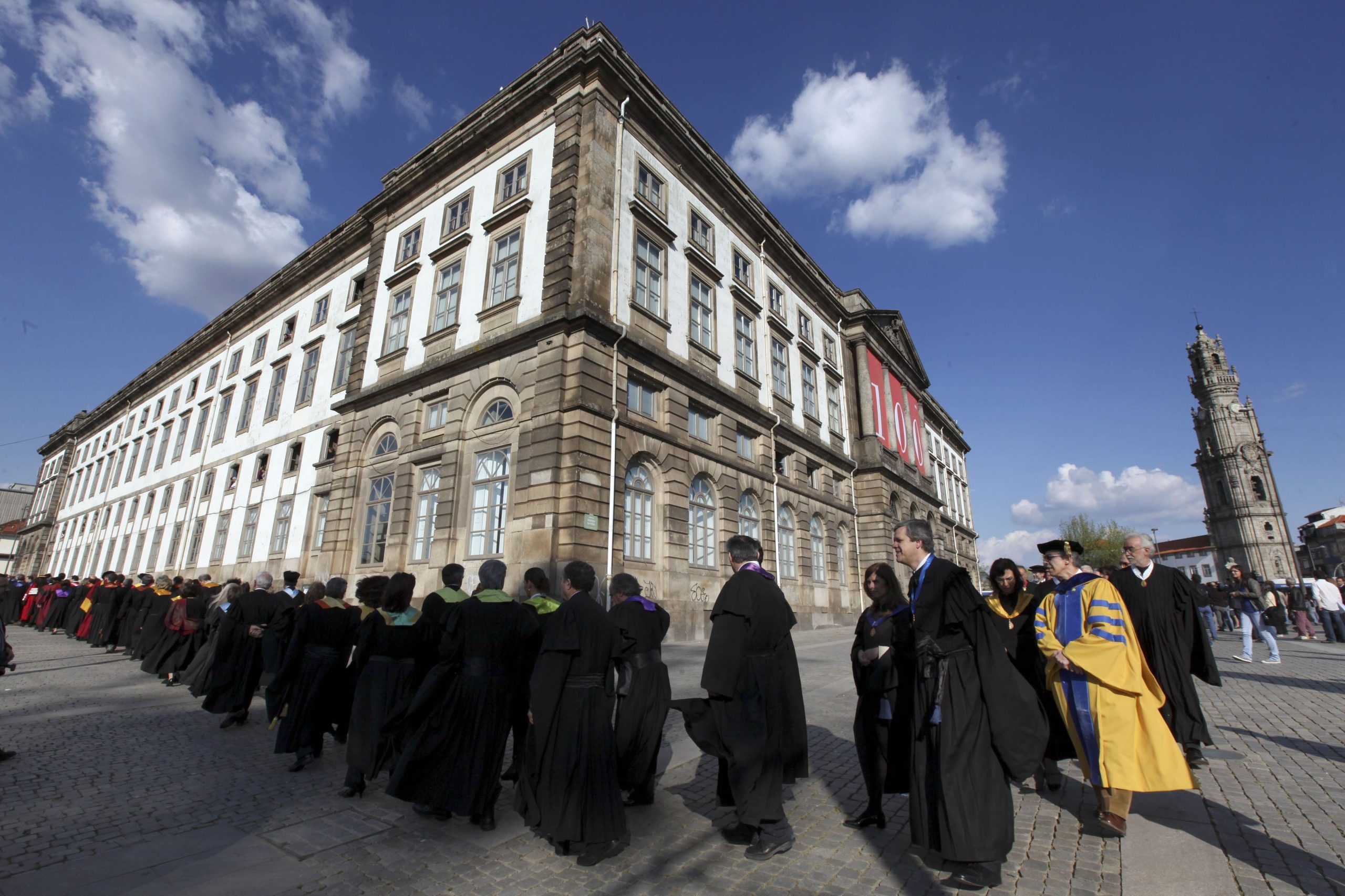 Sindicato quer inspeção a docentes sem remuneração nas universidades