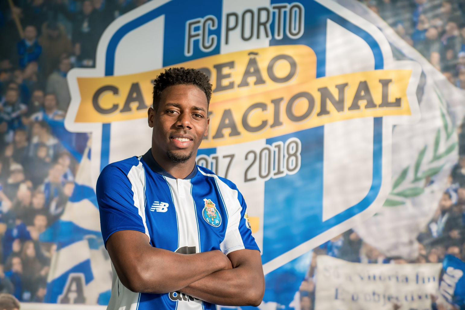 Oficial: FC Porto confirma chegada de Manafá