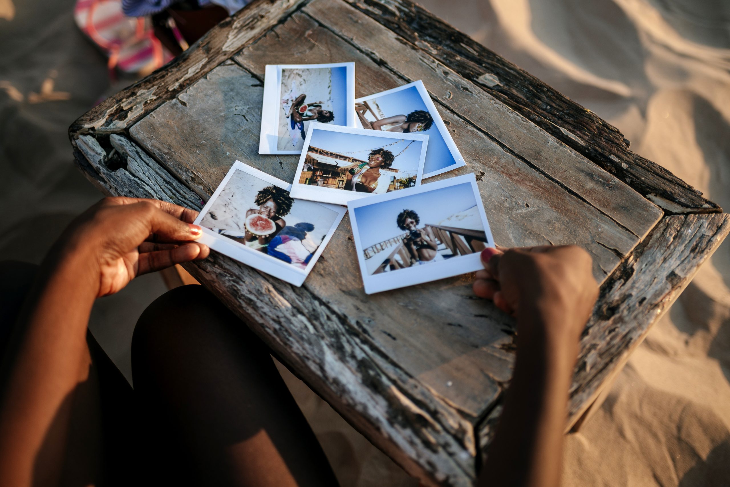 Instax: a fotografia instantânea que resiste ao tempo e conquista gerações