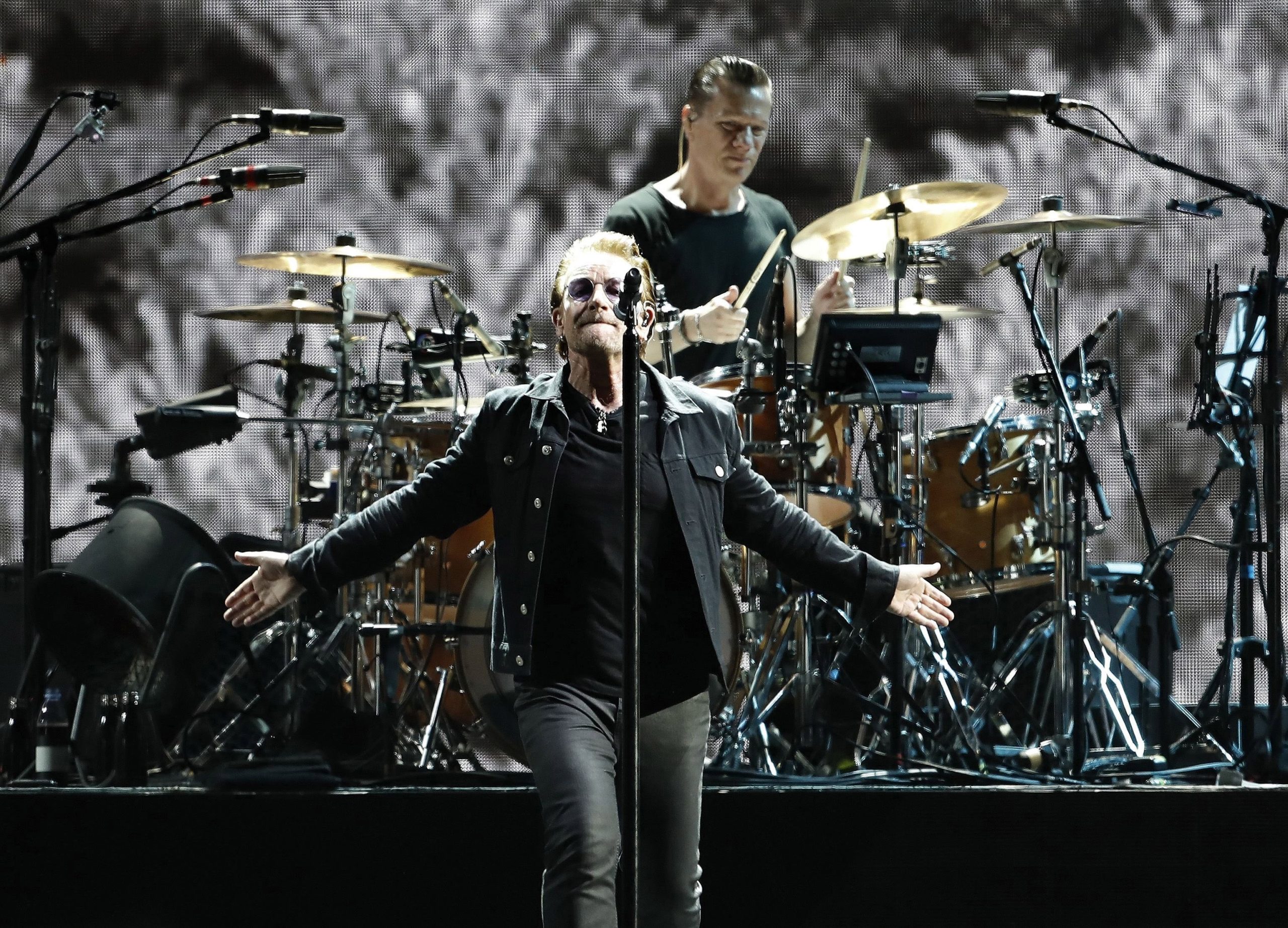 U2 terão de pagar 90.000 euros para reabilitação do ‘Olympiastadion’ de Berlim