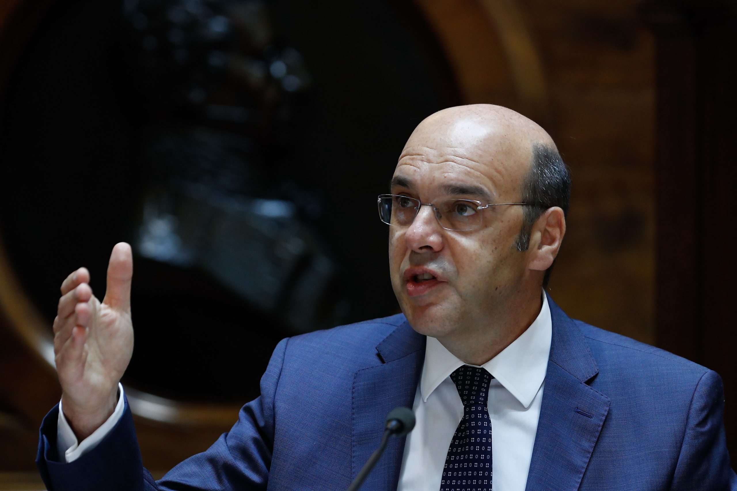 Governo atento para que ao abrir a economia, não se dê um descontrolo da pandemia