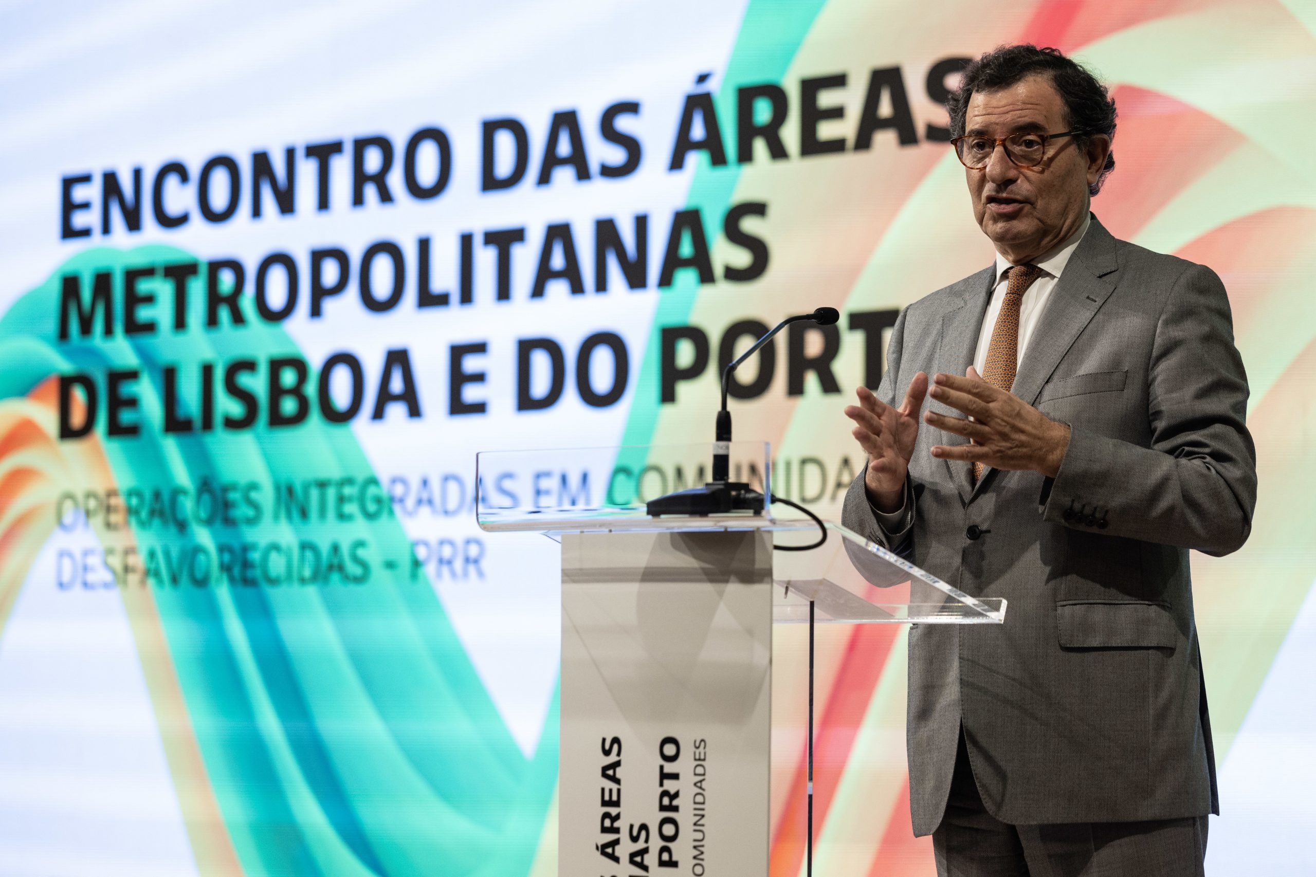 Governo tomará “medidas pontuais” para imigrantes trabalhadores da construção civil
