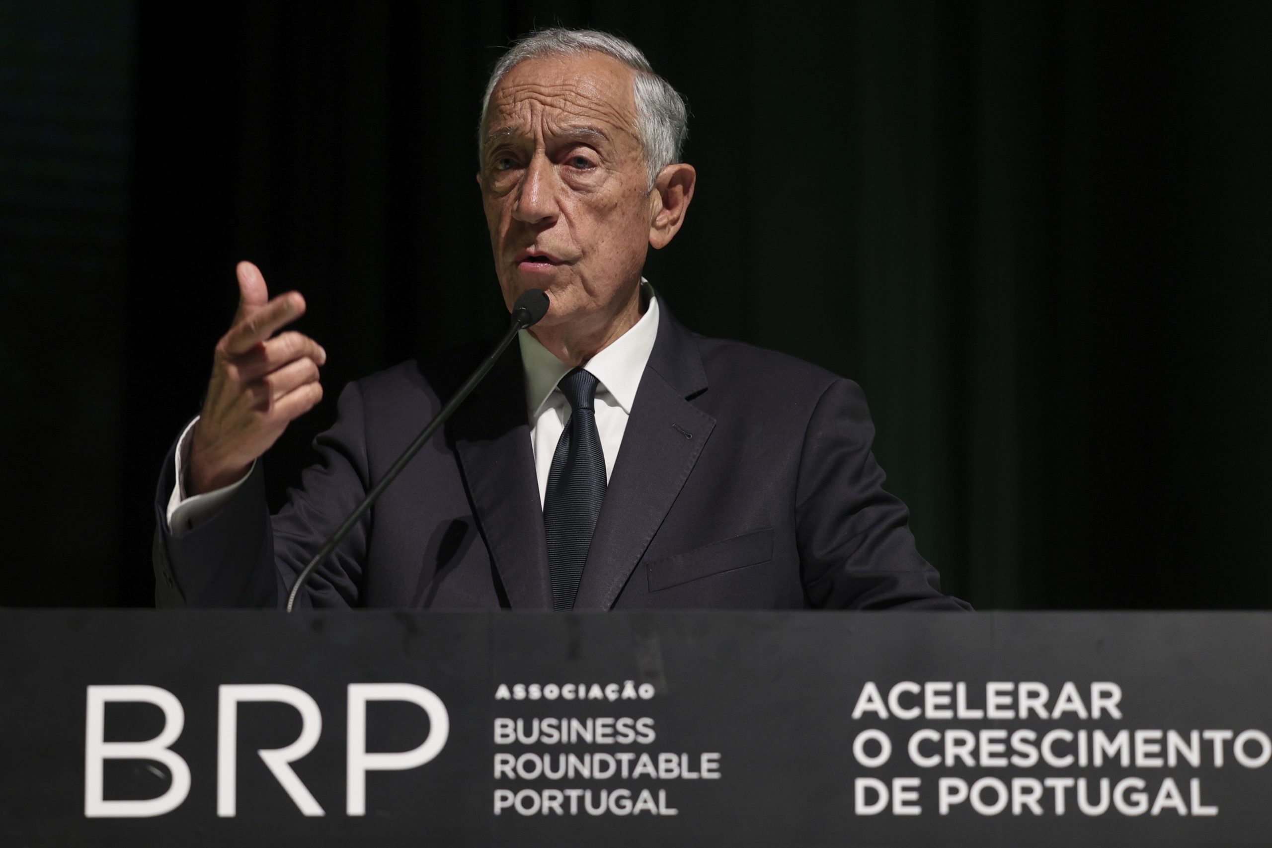 “Todas as grandes vitórias da História de Portugal foram feitas com jovens, não com velhinhos”, diz Presidente