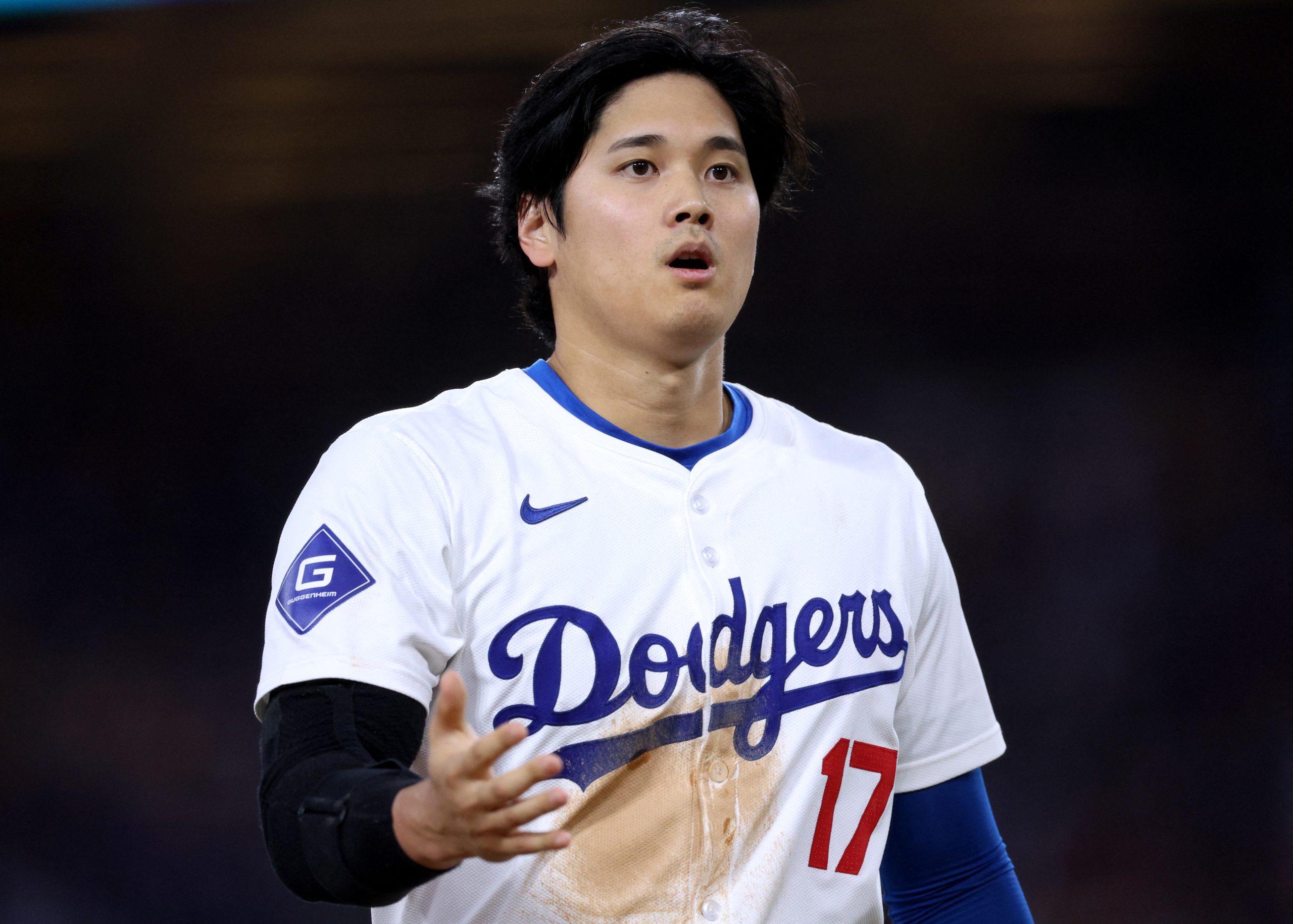 Ex-tradutor de jogador de beisebol japonês declara-se culpado de fraude milionária nos EUA