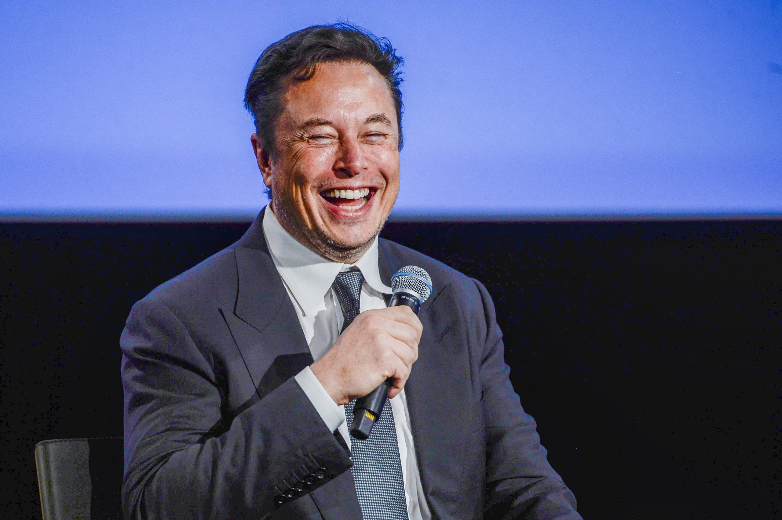 Casa Branca classifica o ataque de Elon Musk a Fauci como “incrivelmente perigoso”