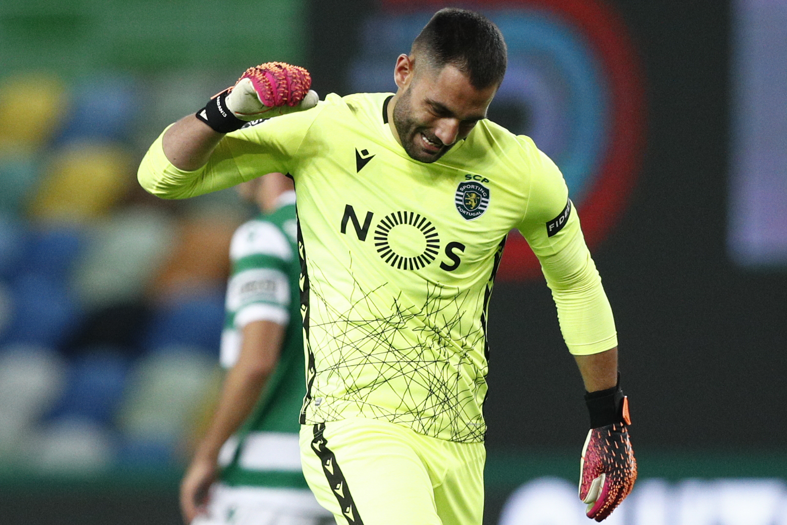 Adán aponta “humildade e trabalho” como receita para manter nível do Sporting