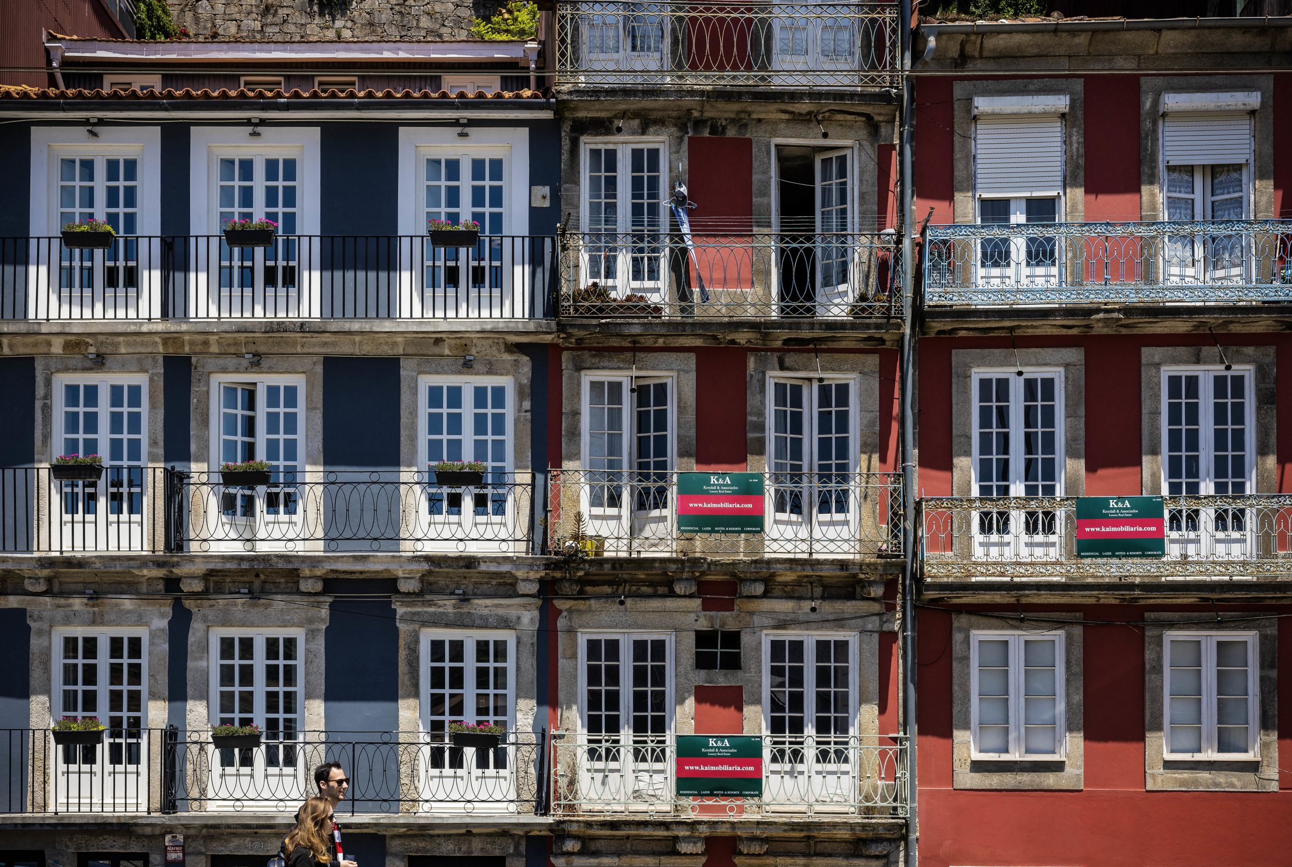 Euribor volta a cair para novos mínimos e fica abaixo de 3% nos três prazos