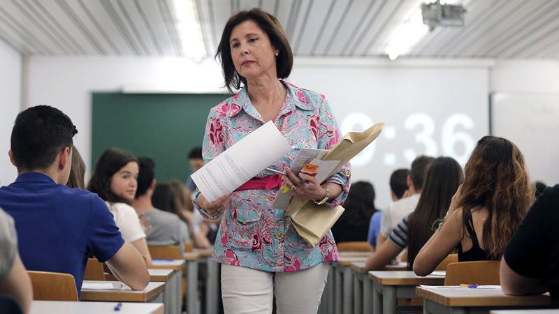 Professoras universitárias aumentam, mas são uma minoria em carreiras e cargos de topo