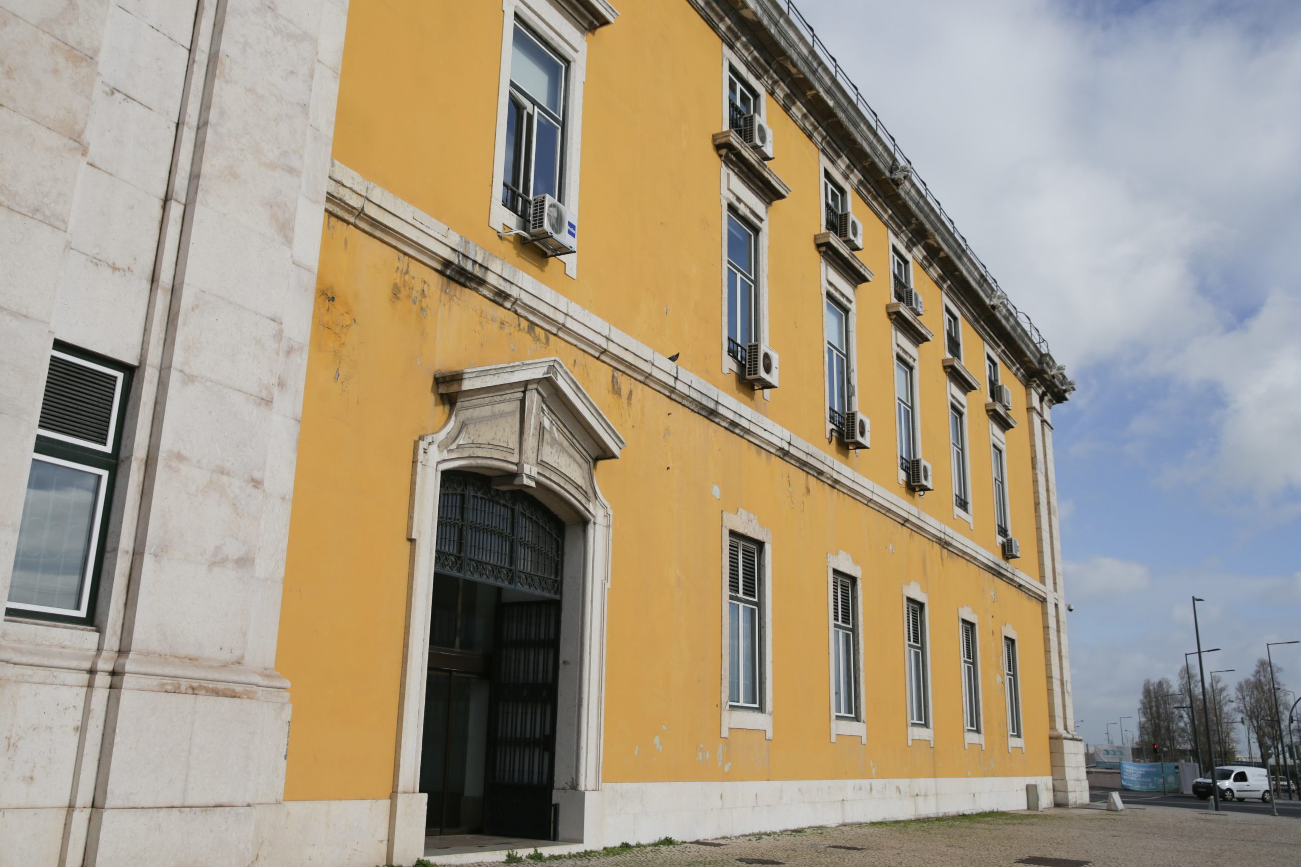Conselho das Finanças Públicas considera que investimento foi a despesa que ficou mais aquém da previsão em 2018