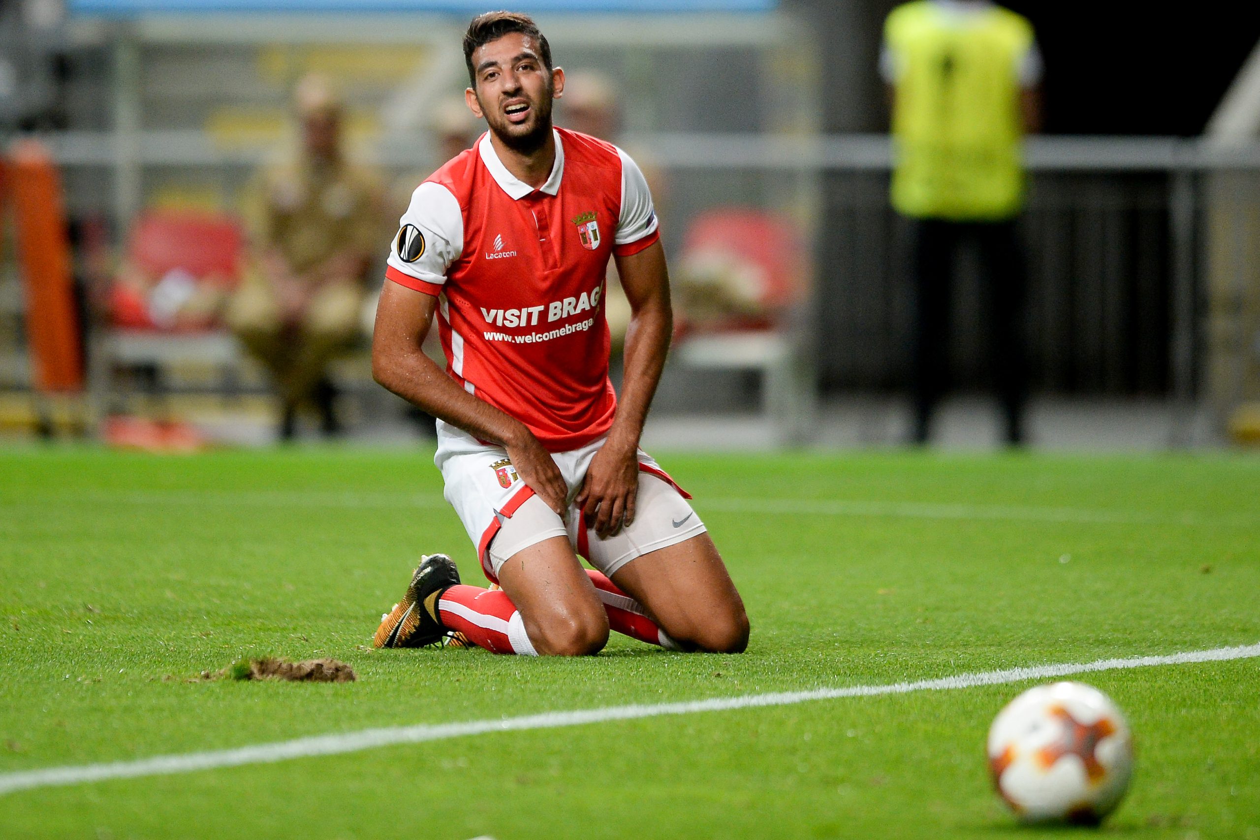 ‘Estrela’ Salah nos pré-convocados do Egito, com Hassan do Braga