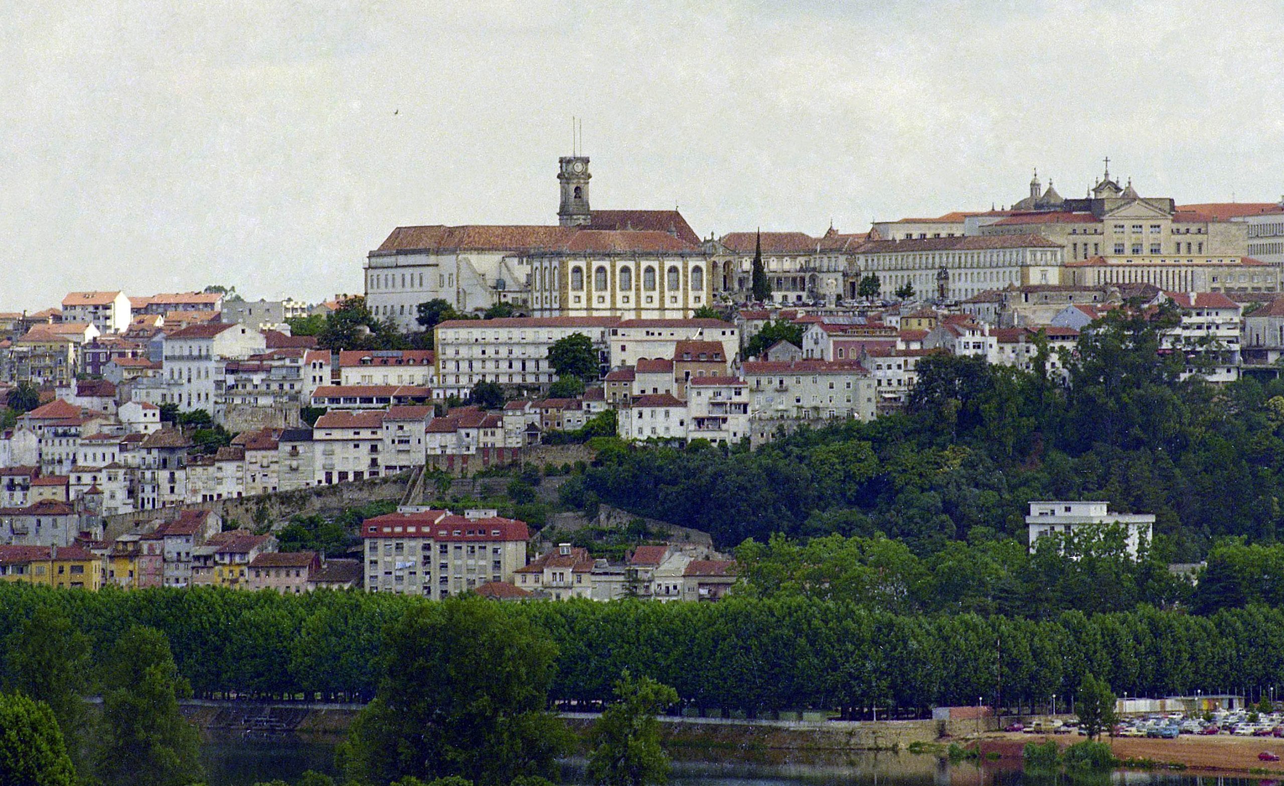 A cidade do fado, dos amores e do conhecimento é hoje capital do desporto europeu